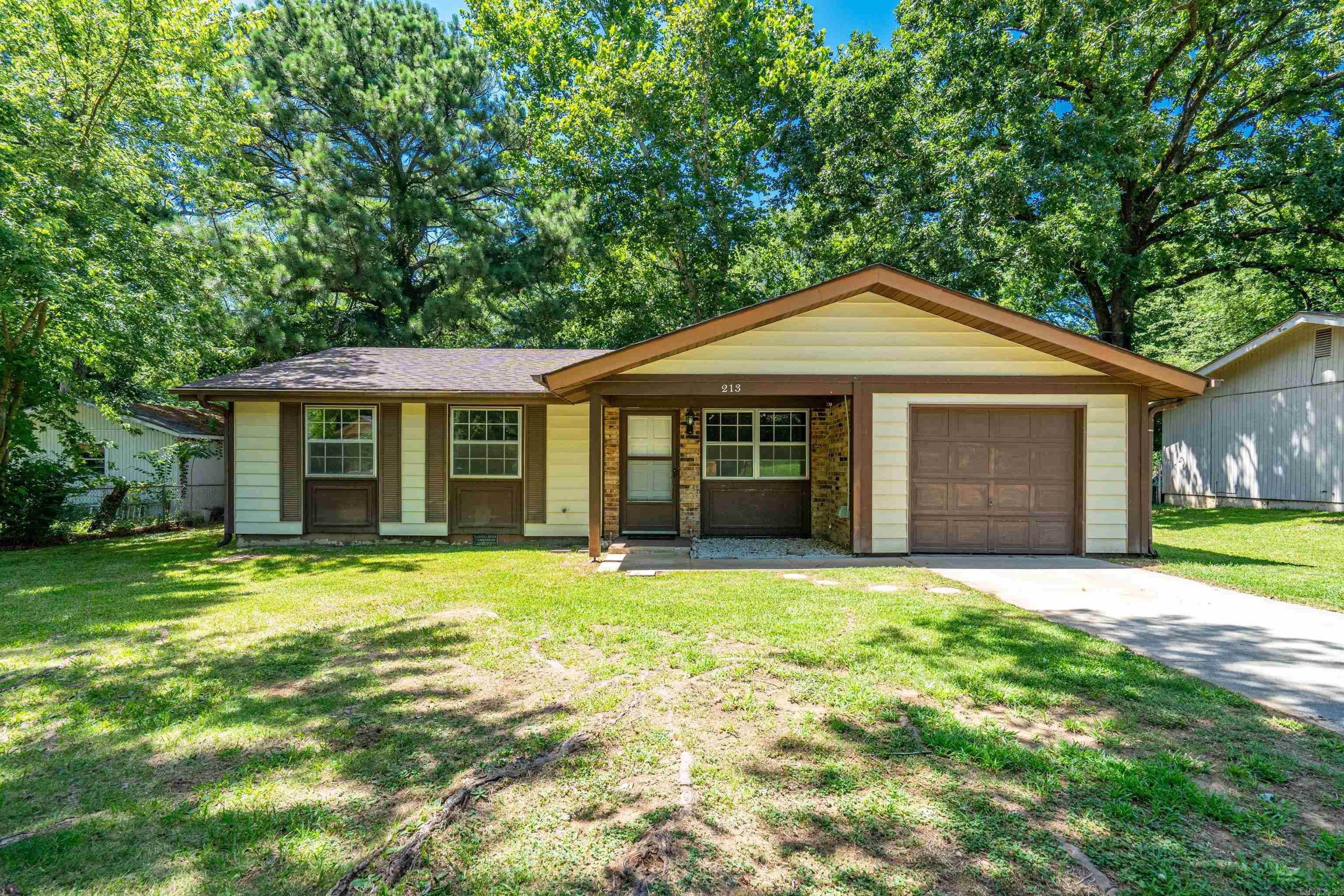 213 Fairwood  Hot Springs, AR