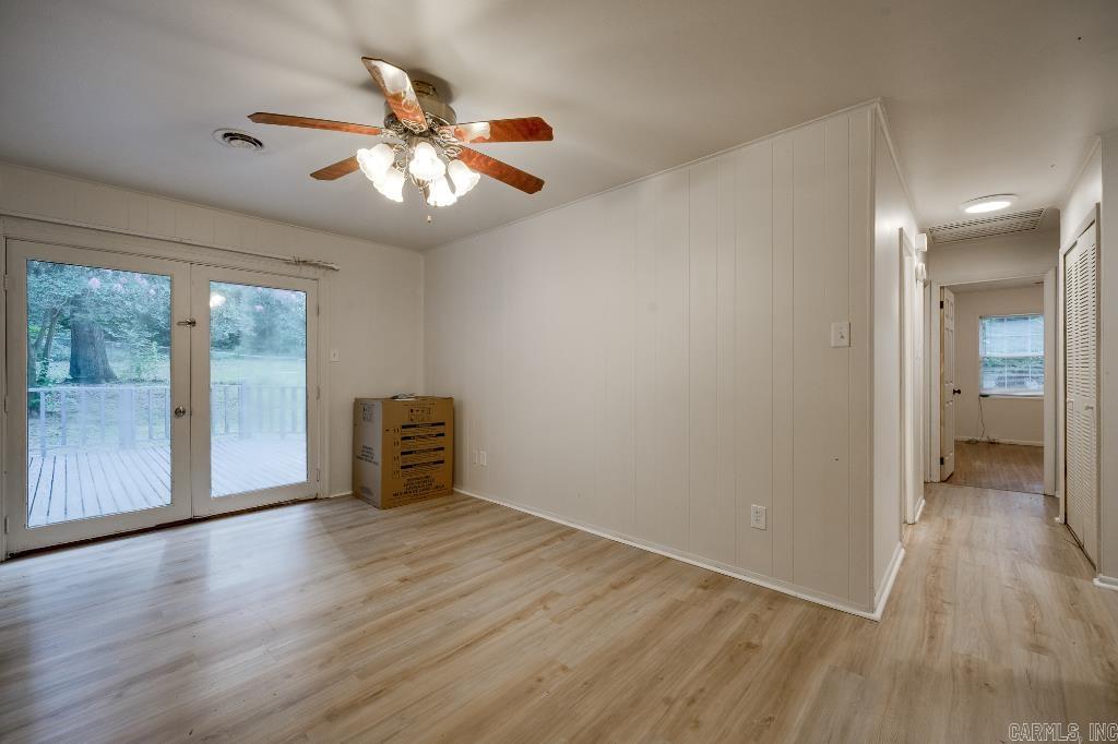 1908 W Lakeview  Benton, AR