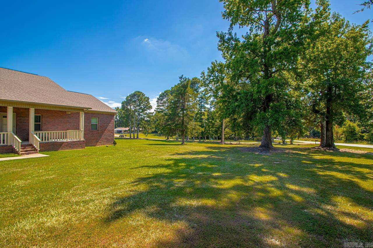 13107 Highway 84  Bismarck, AR