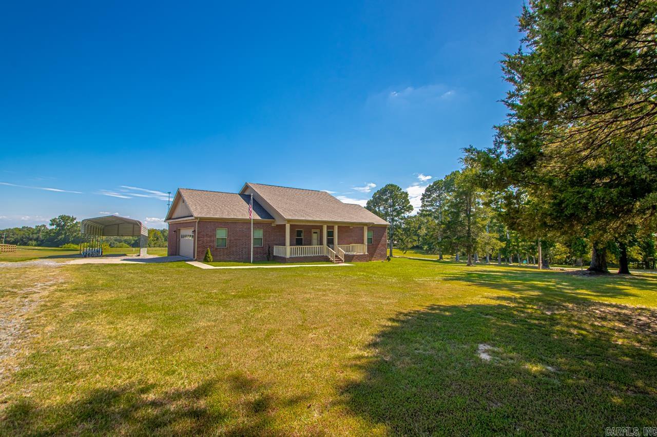 13107 Highway 84  Bismarck, AR
