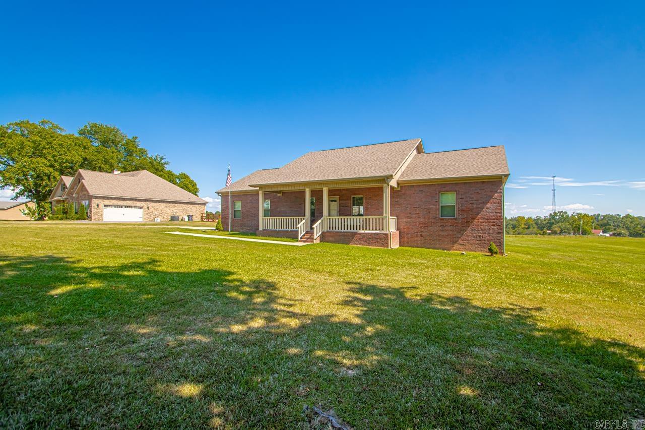13107 Highway 84  Bismarck, AR