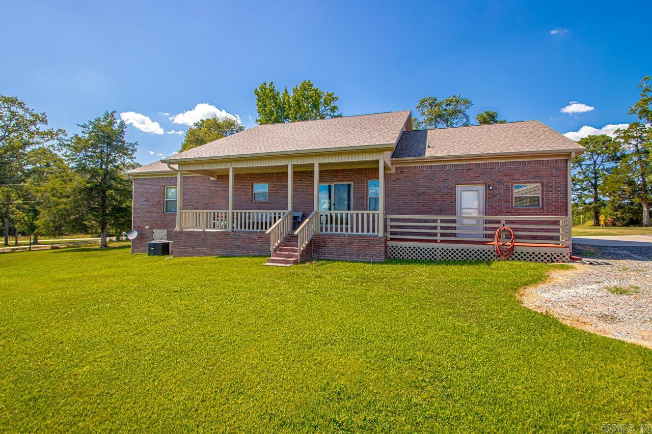 13107 Highway 84  Bismarck, AR