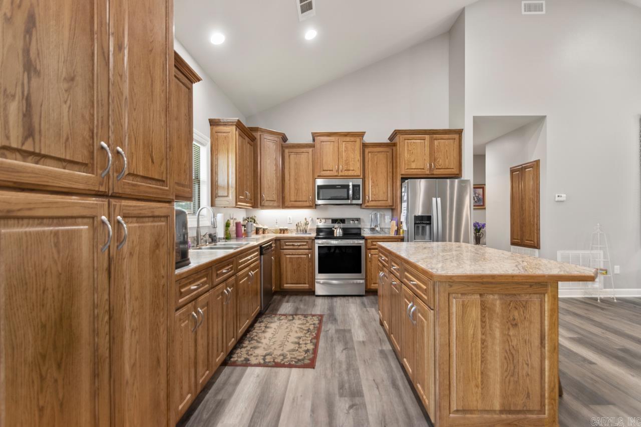 13107 Highway 84  Bismarck, AR