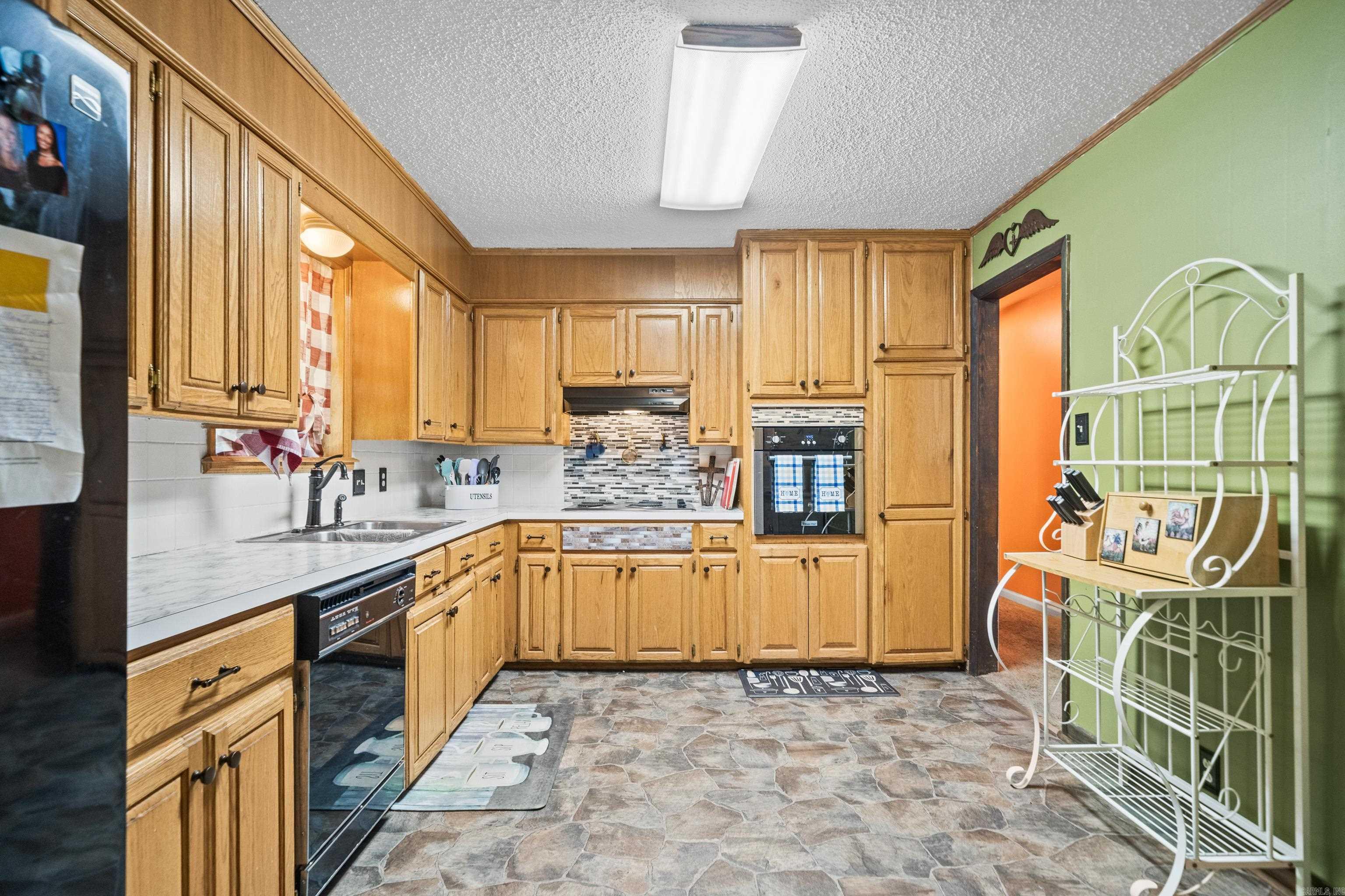 201 Elmhurst St  Hot Springs, AR