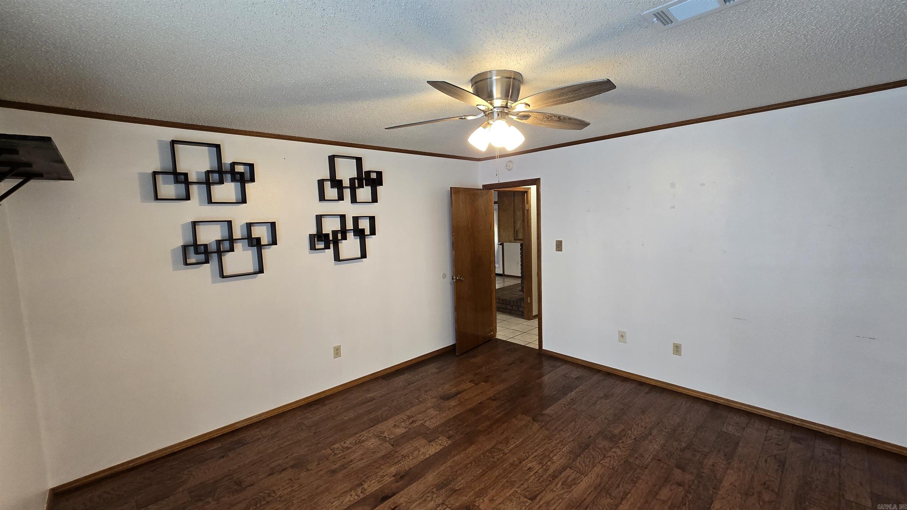 28 Cattails  Searcy, AR
