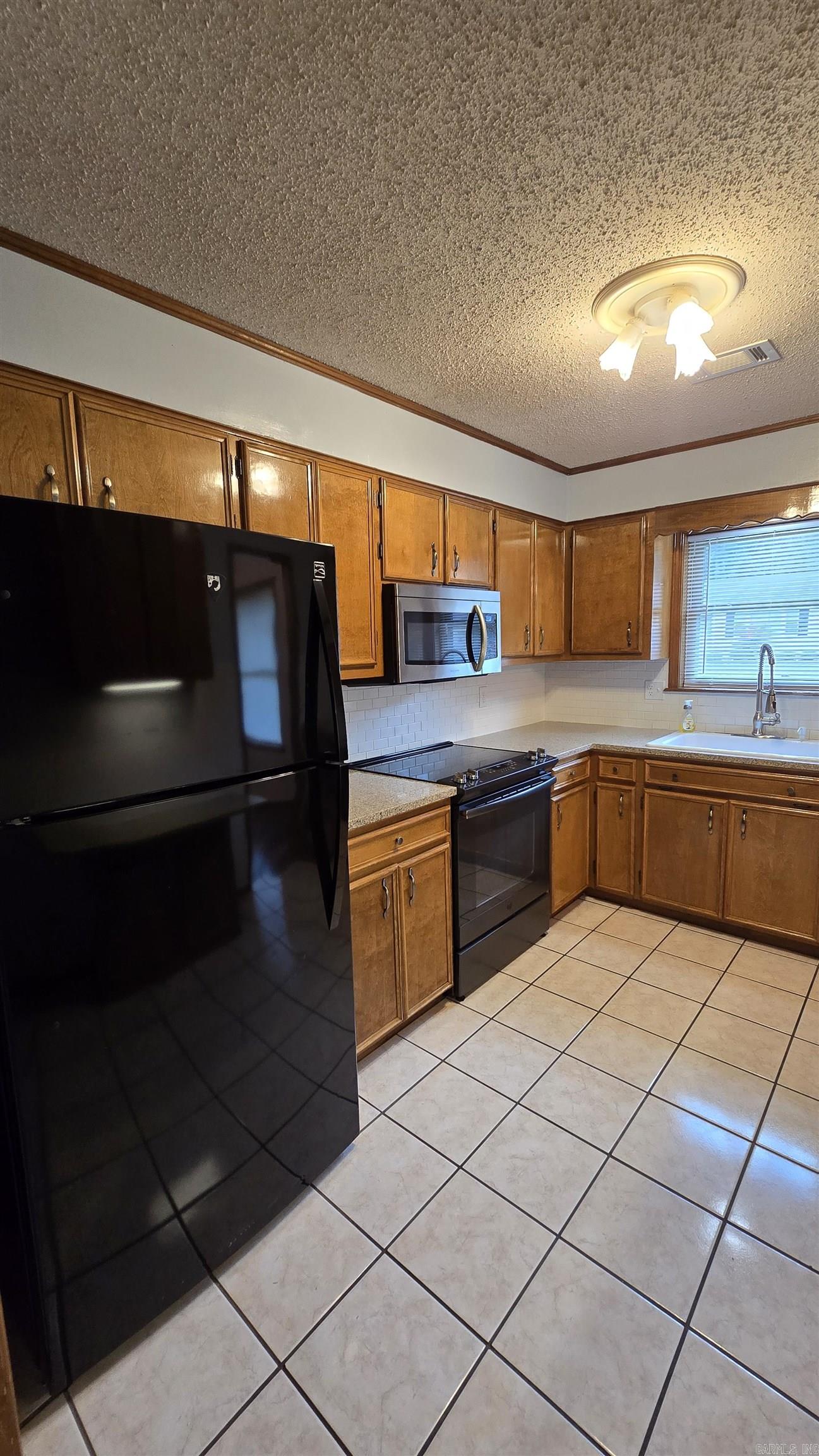 28 Cattails  Searcy, AR