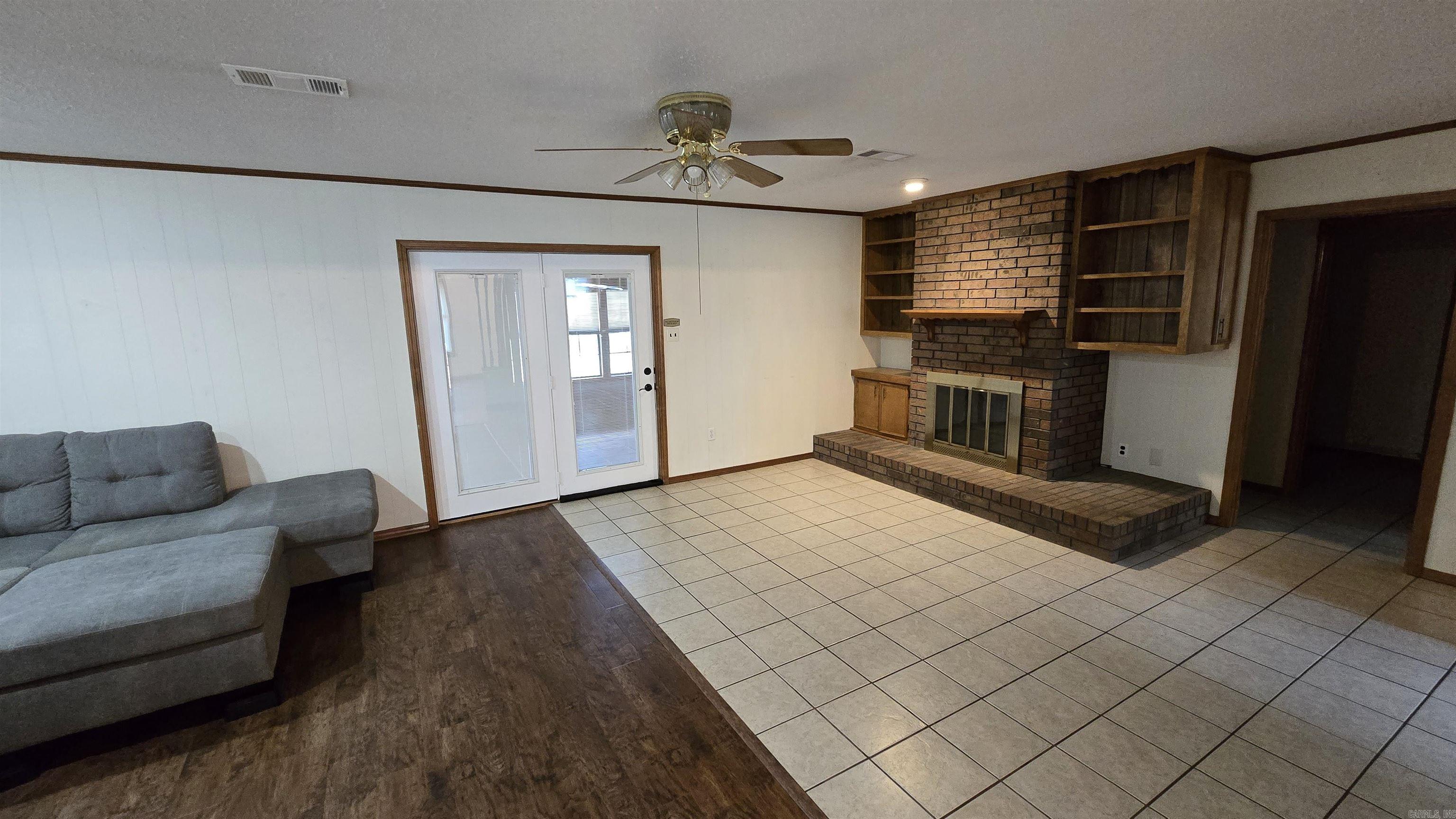 28 Cattails  Searcy, AR