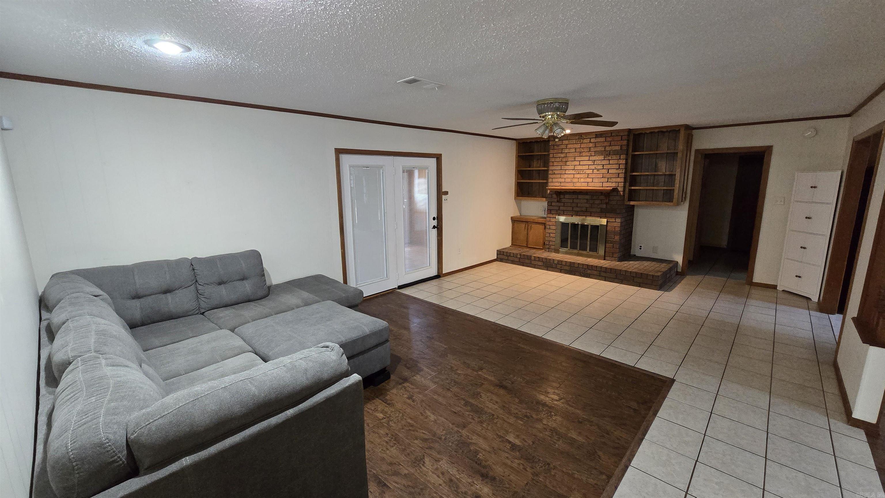 28 Cattails  Searcy, AR