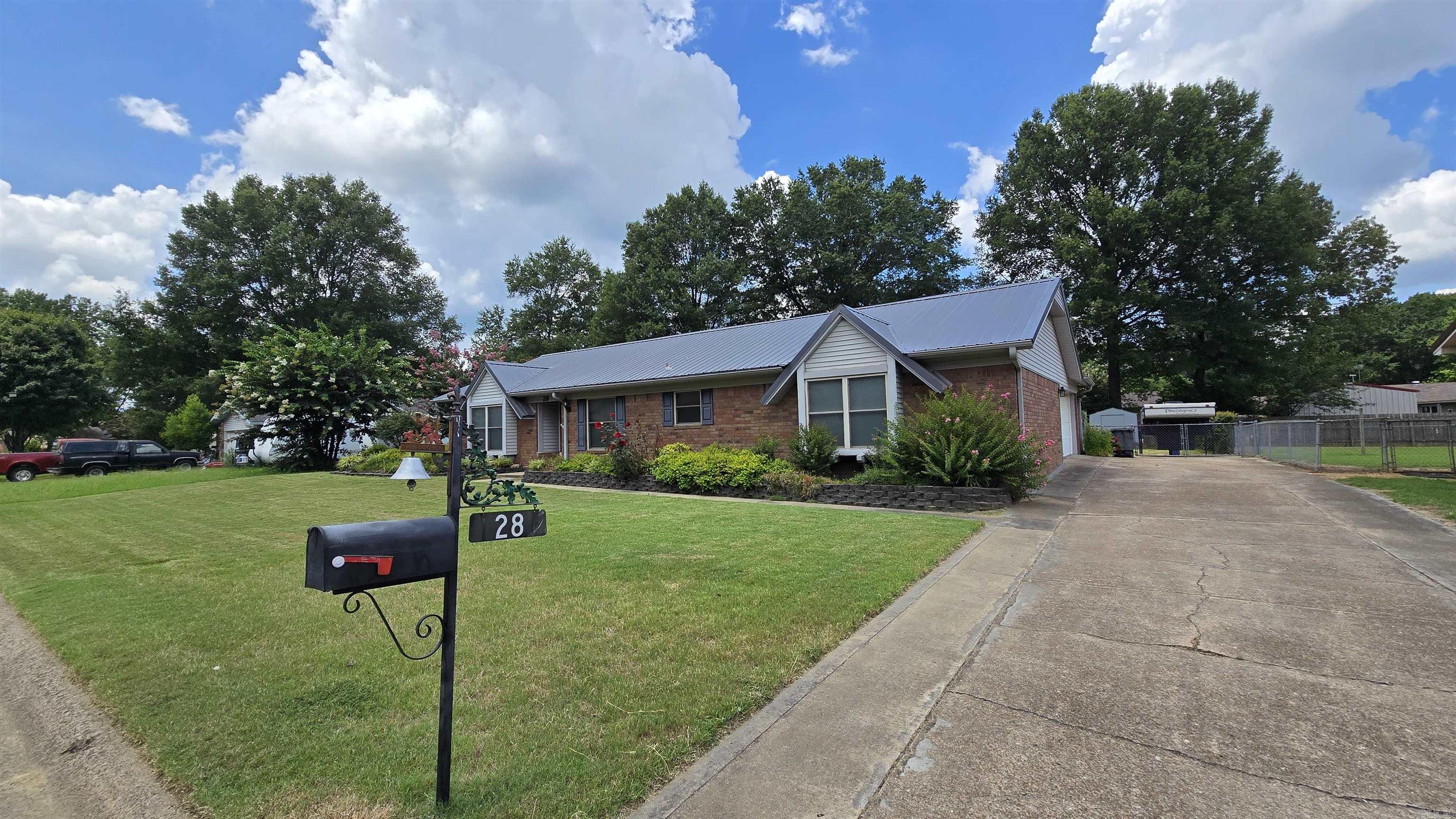 28 Cattails  Searcy, AR