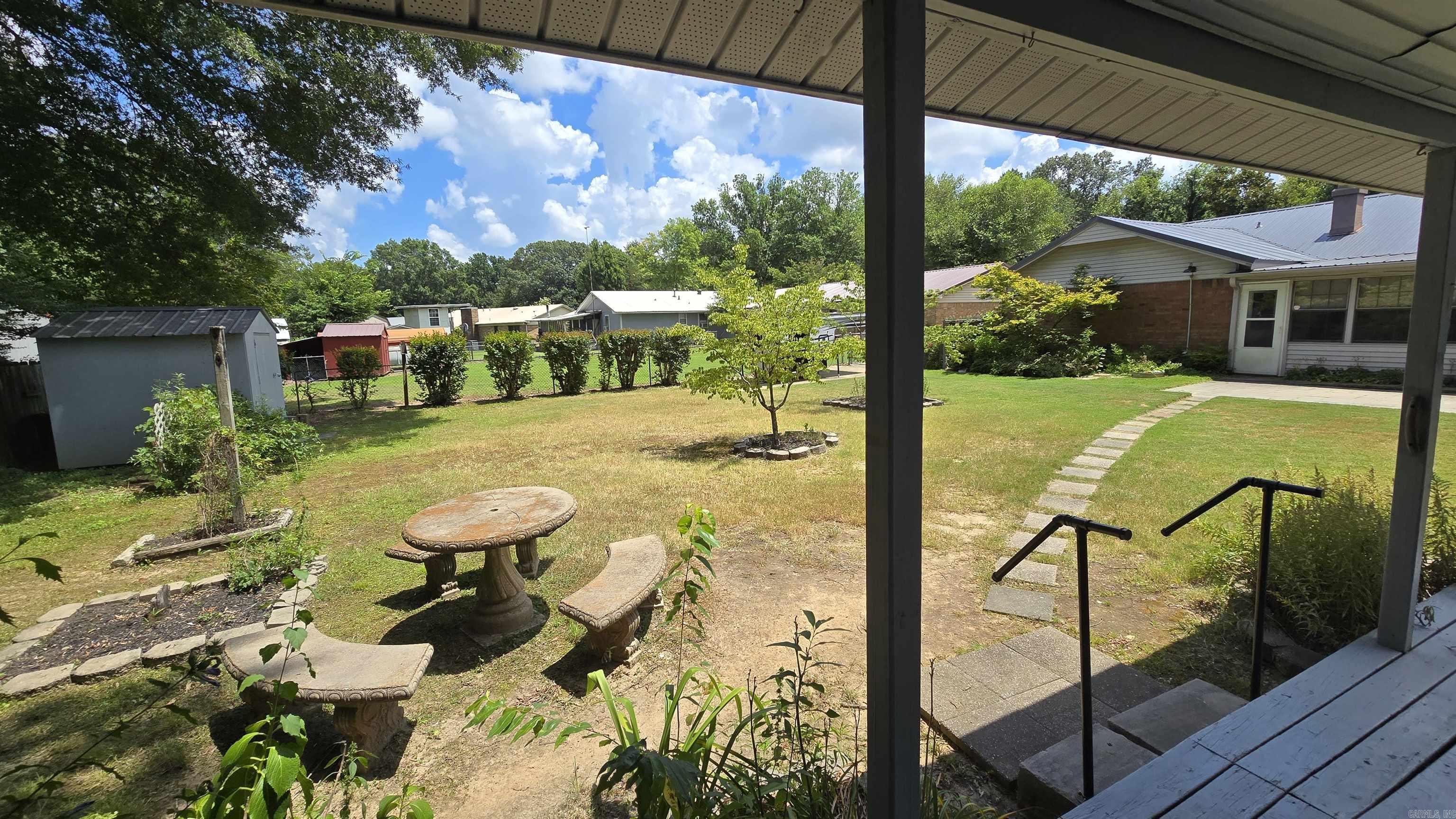 28 Cattails  Searcy, AR