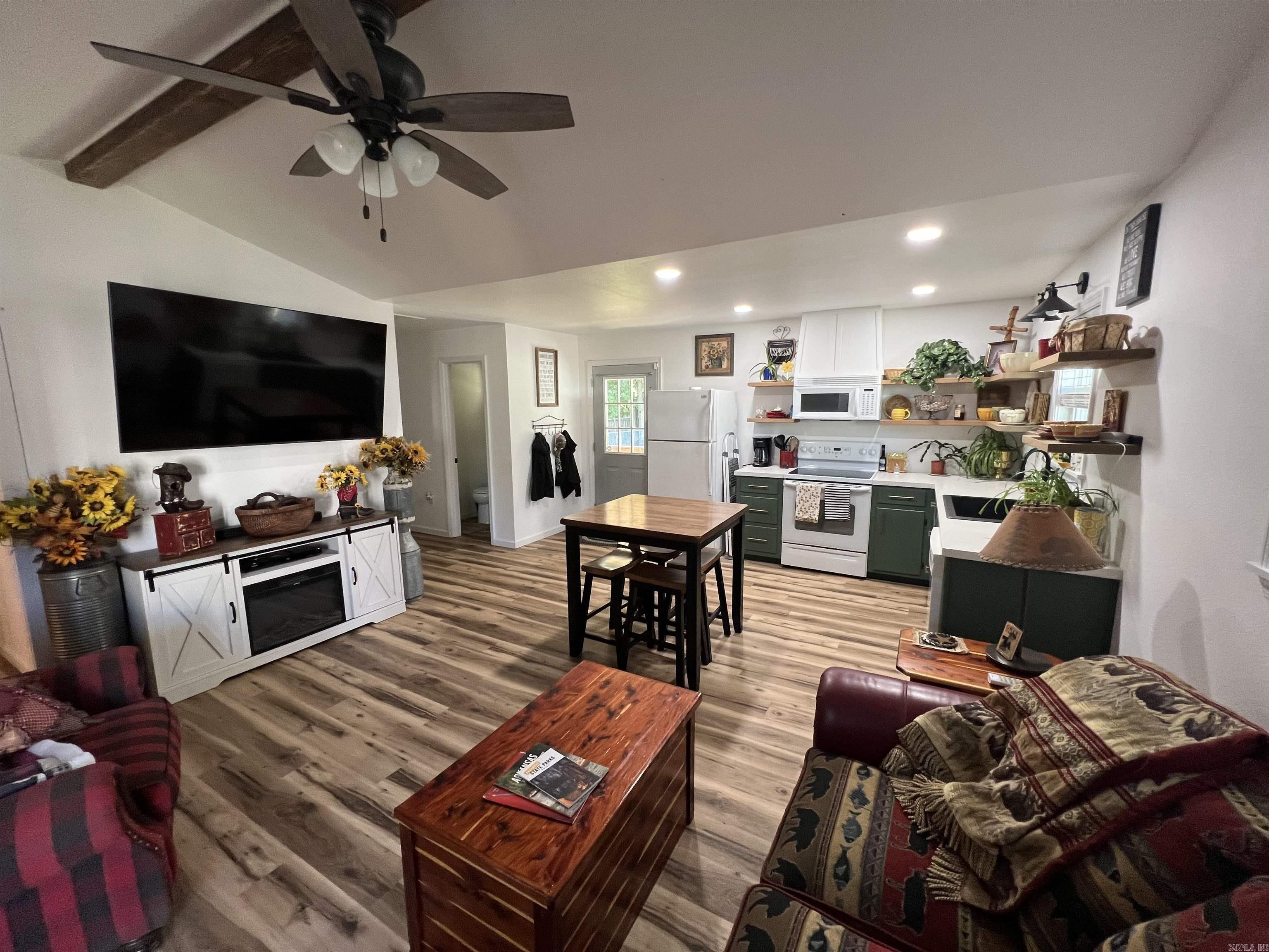 103 Lynn St.  Marshall, AR