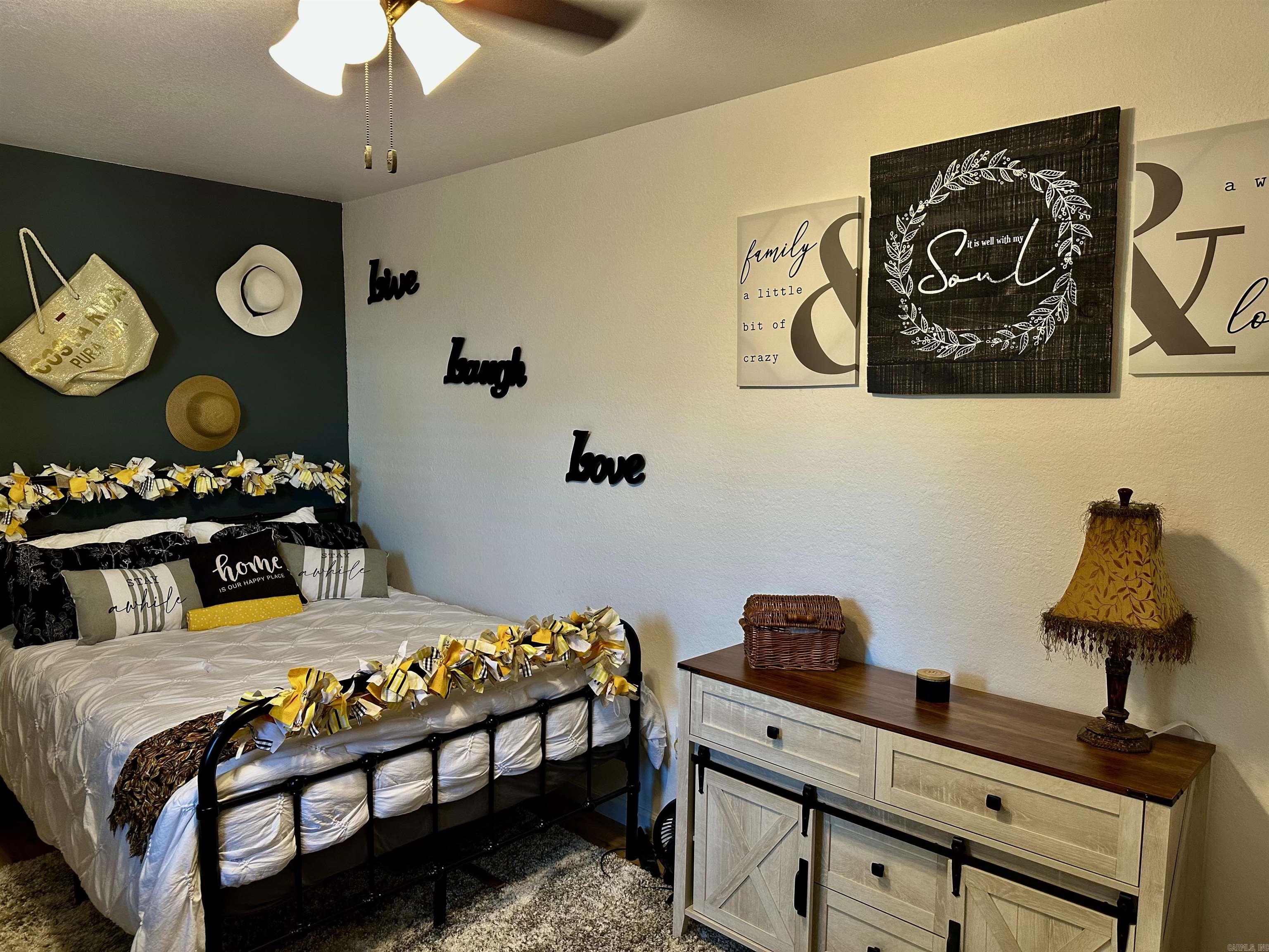103 Lynn St. Marshall, AR 72650