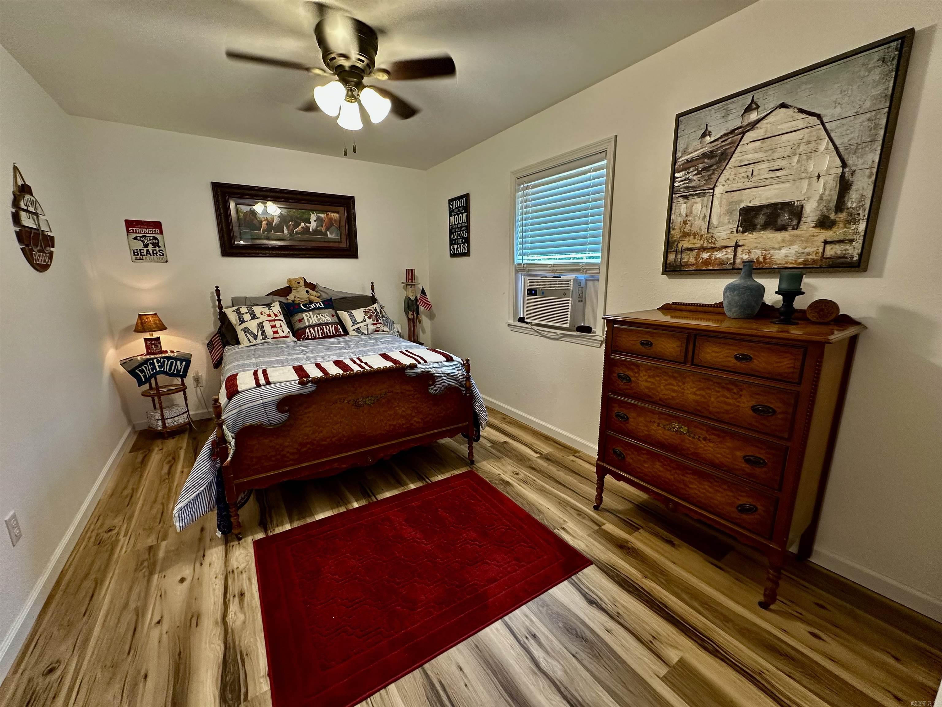 103 Lynn St. Marshall, AR 72650