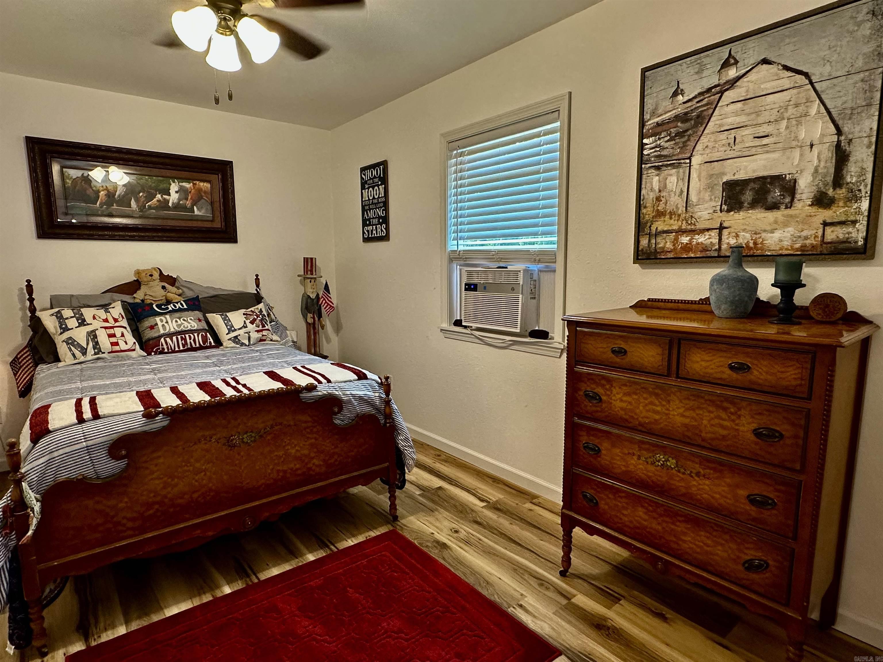 103 Lynn St. Marshall, AR 72650