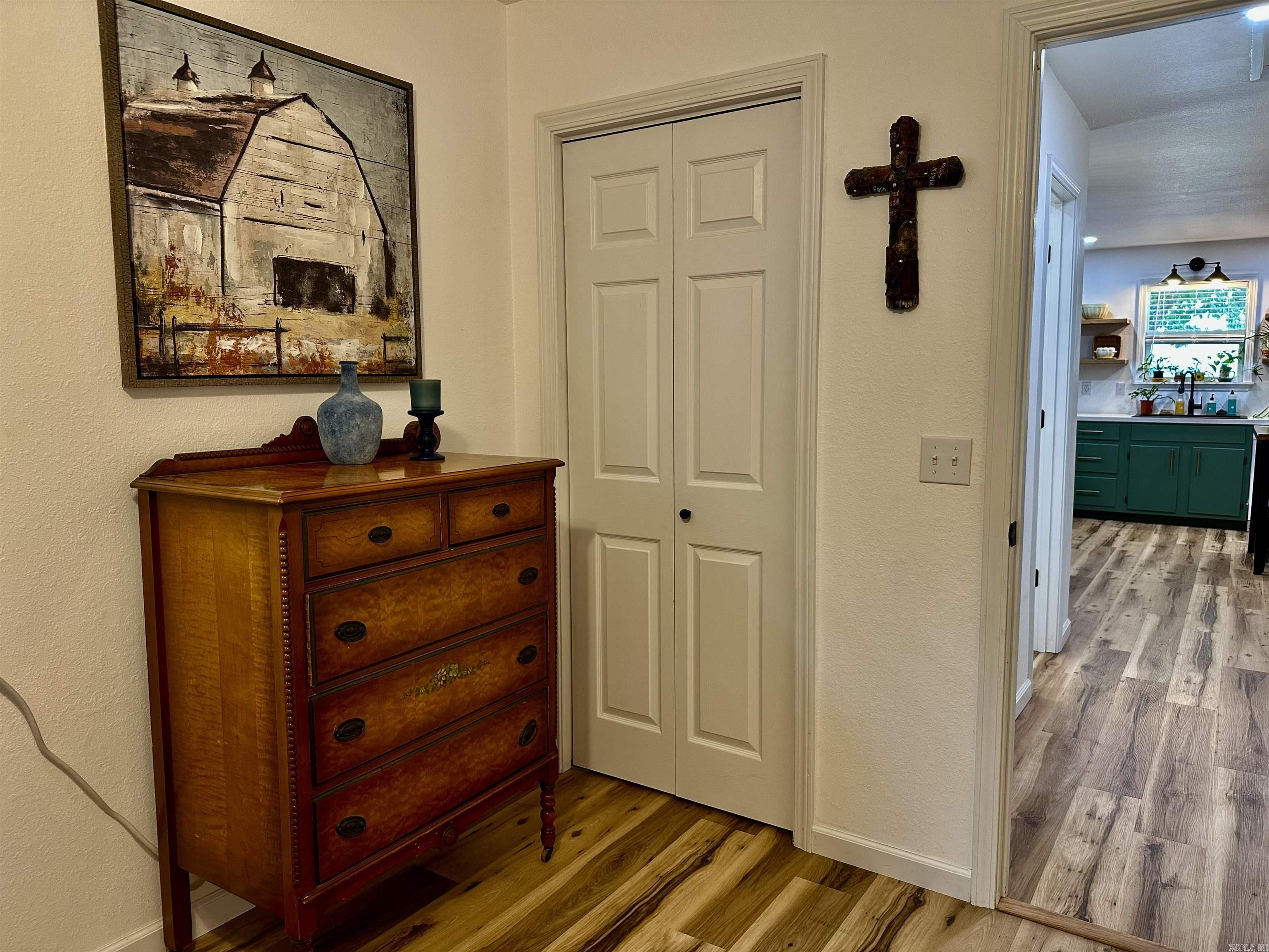 103 Lynn St. Marshall, AR 72650