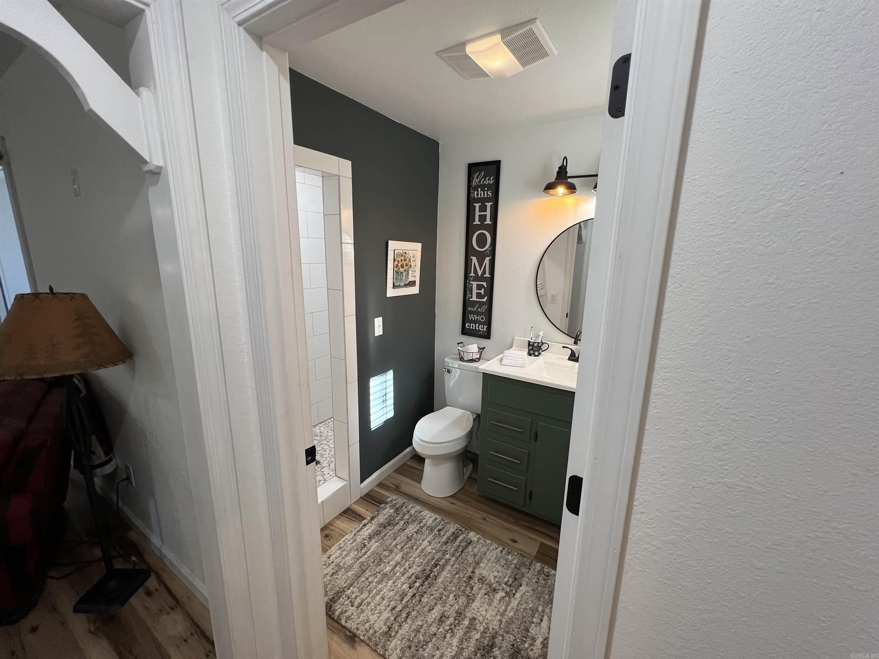 103 Lynn St. Marshall, AR 72650