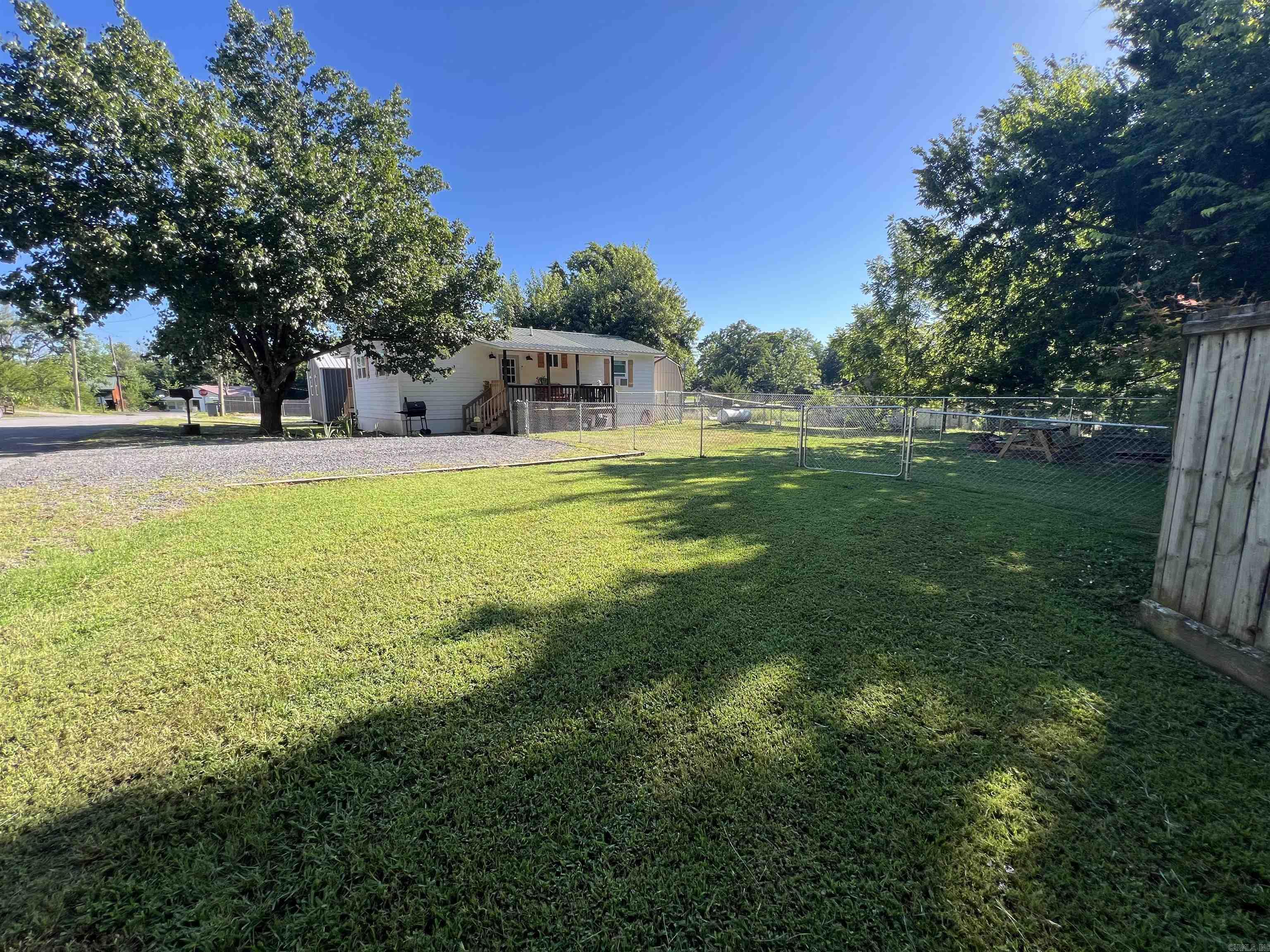 103 Lynn St.  Marshall, AR