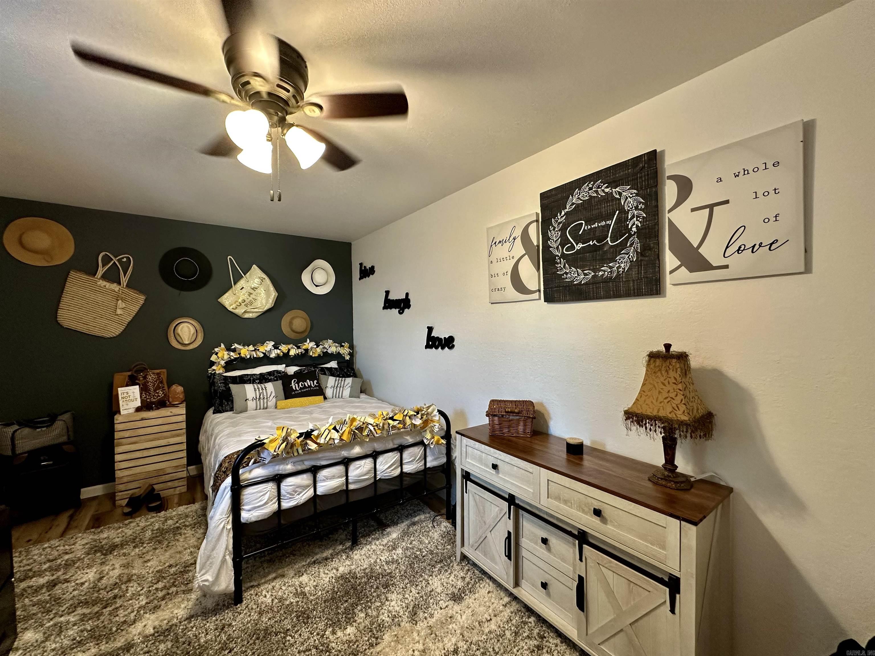 103 Lynn St. Marshall, AR 72650