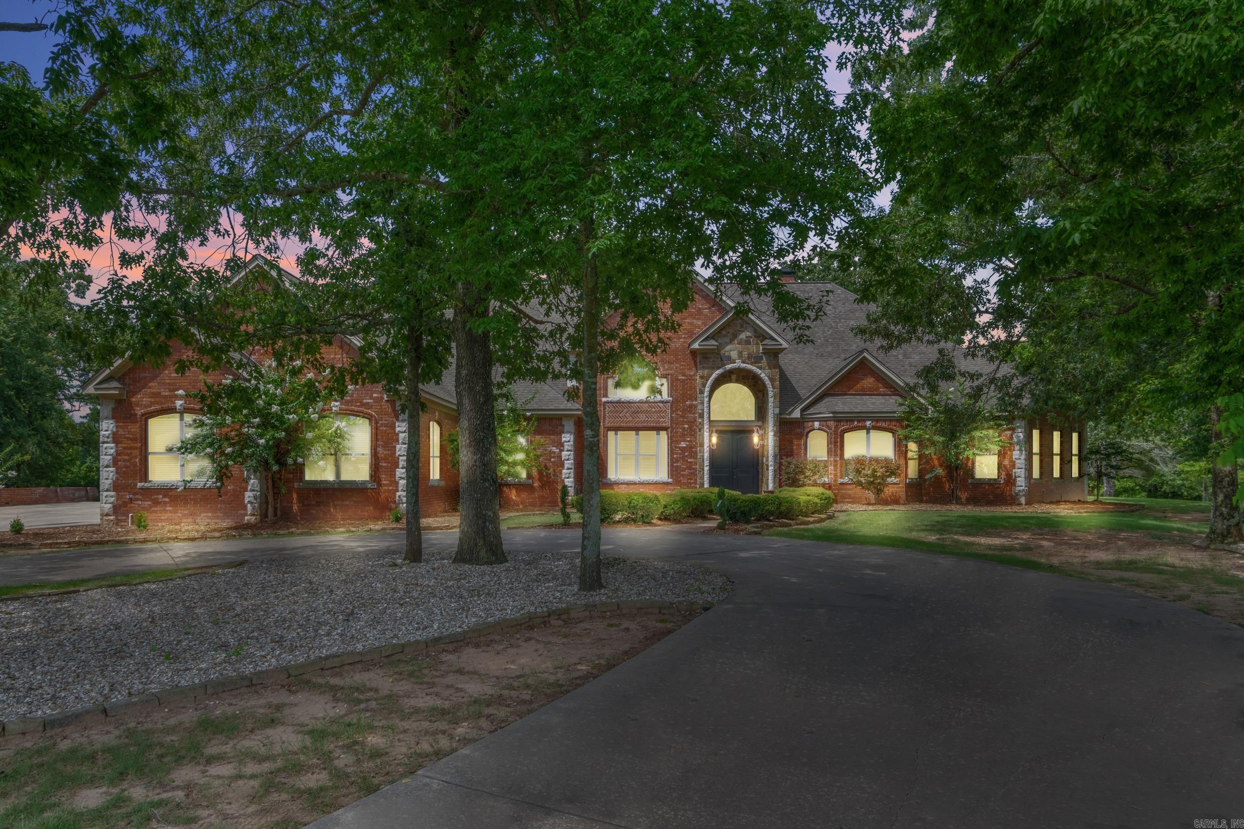 41 Bridge Field Dr  Sherwood, AR