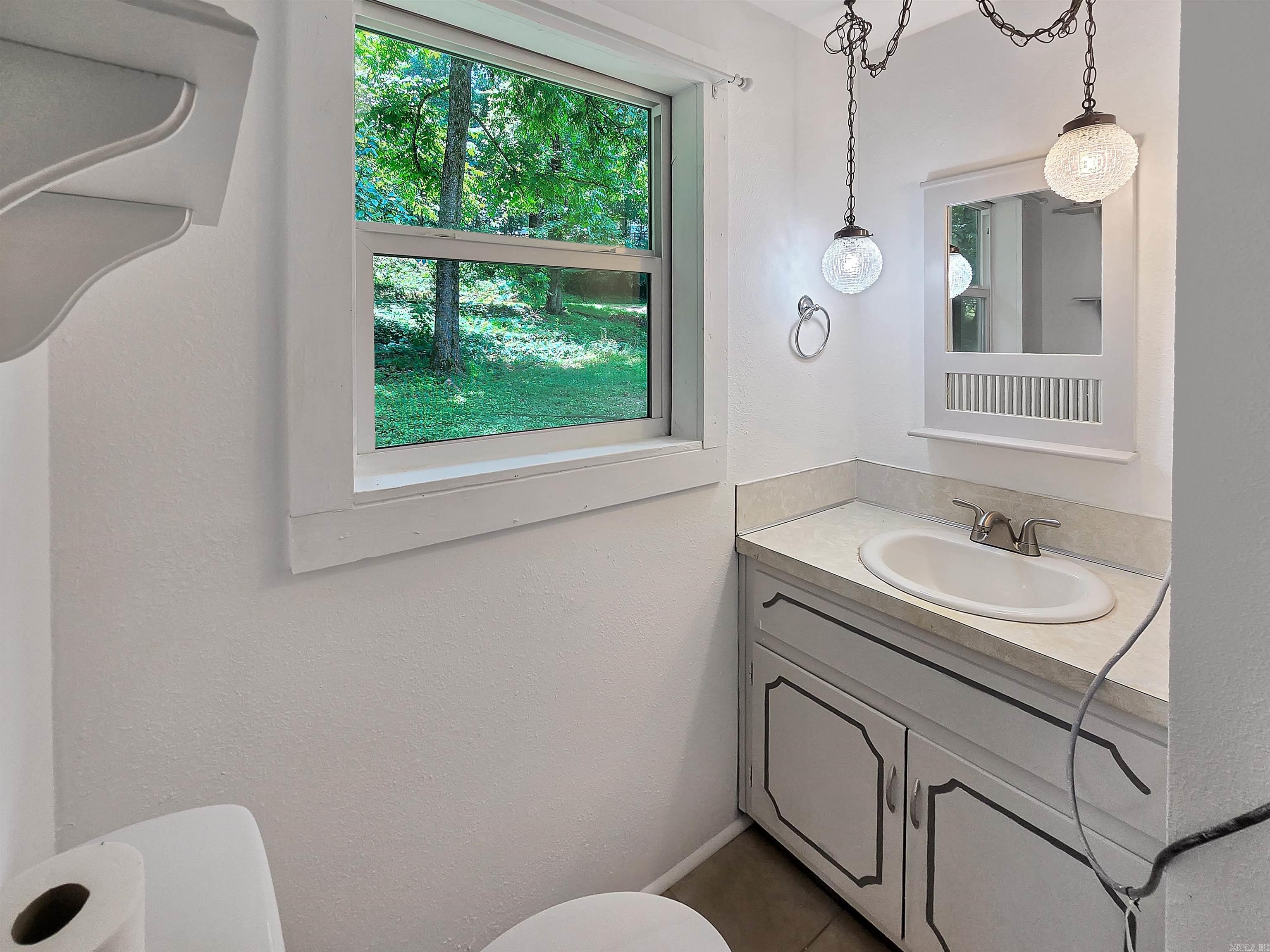 138 Satin  Malvern, AR