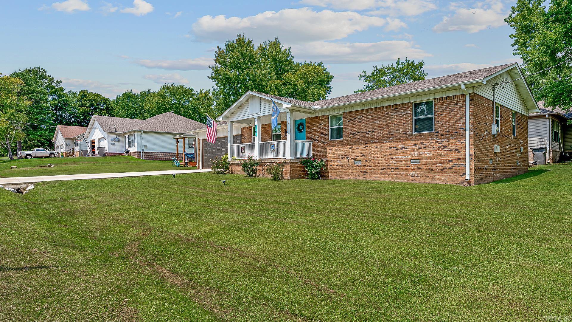 5701 Cedar  Paragould, AR