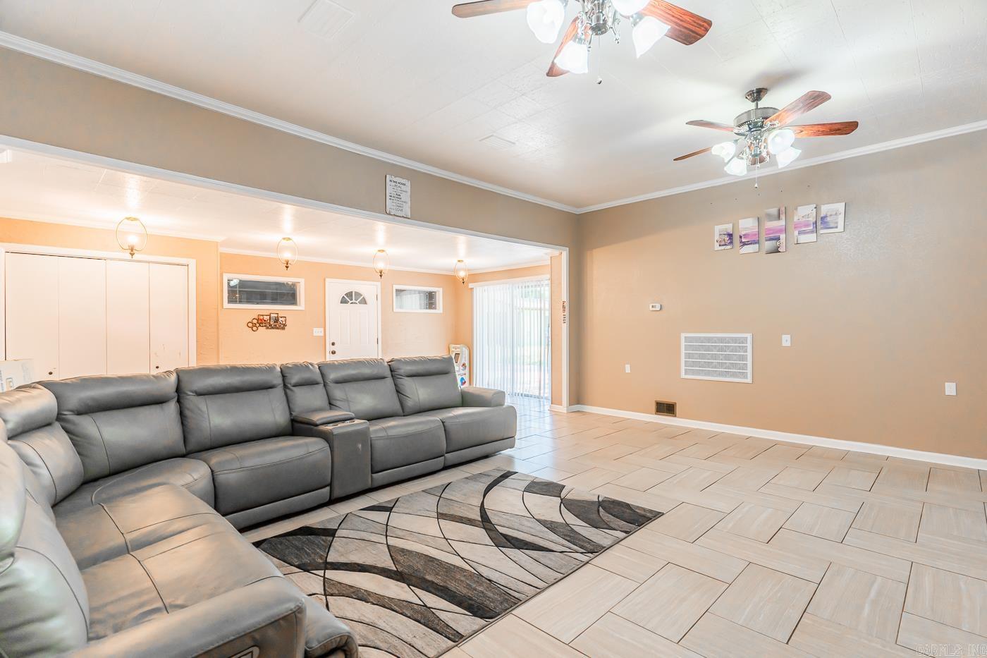 806 W 3rd  Weiner, AR