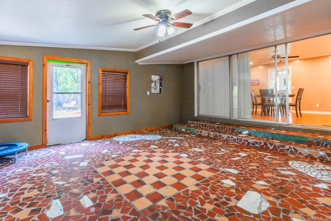 806 W 3rd  Weiner, AR