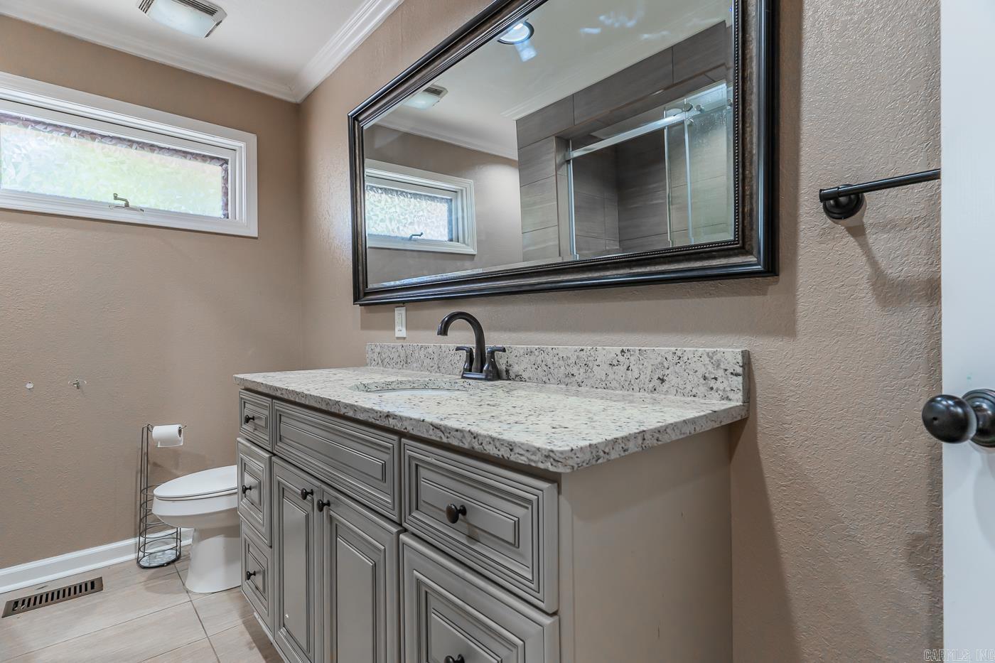 806 W 3rd  Weiner, AR