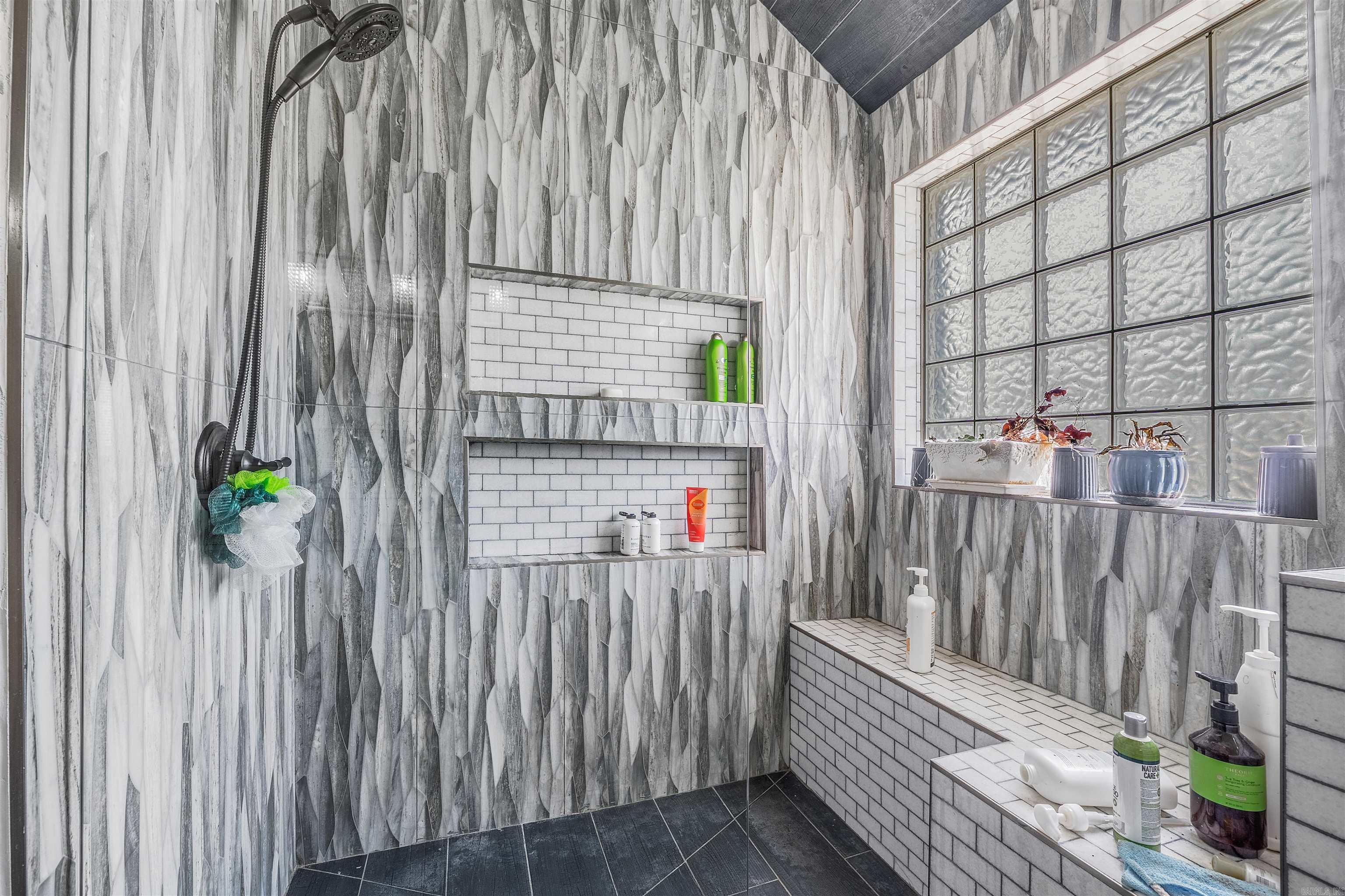 101 Marseille  Maumelle, AR