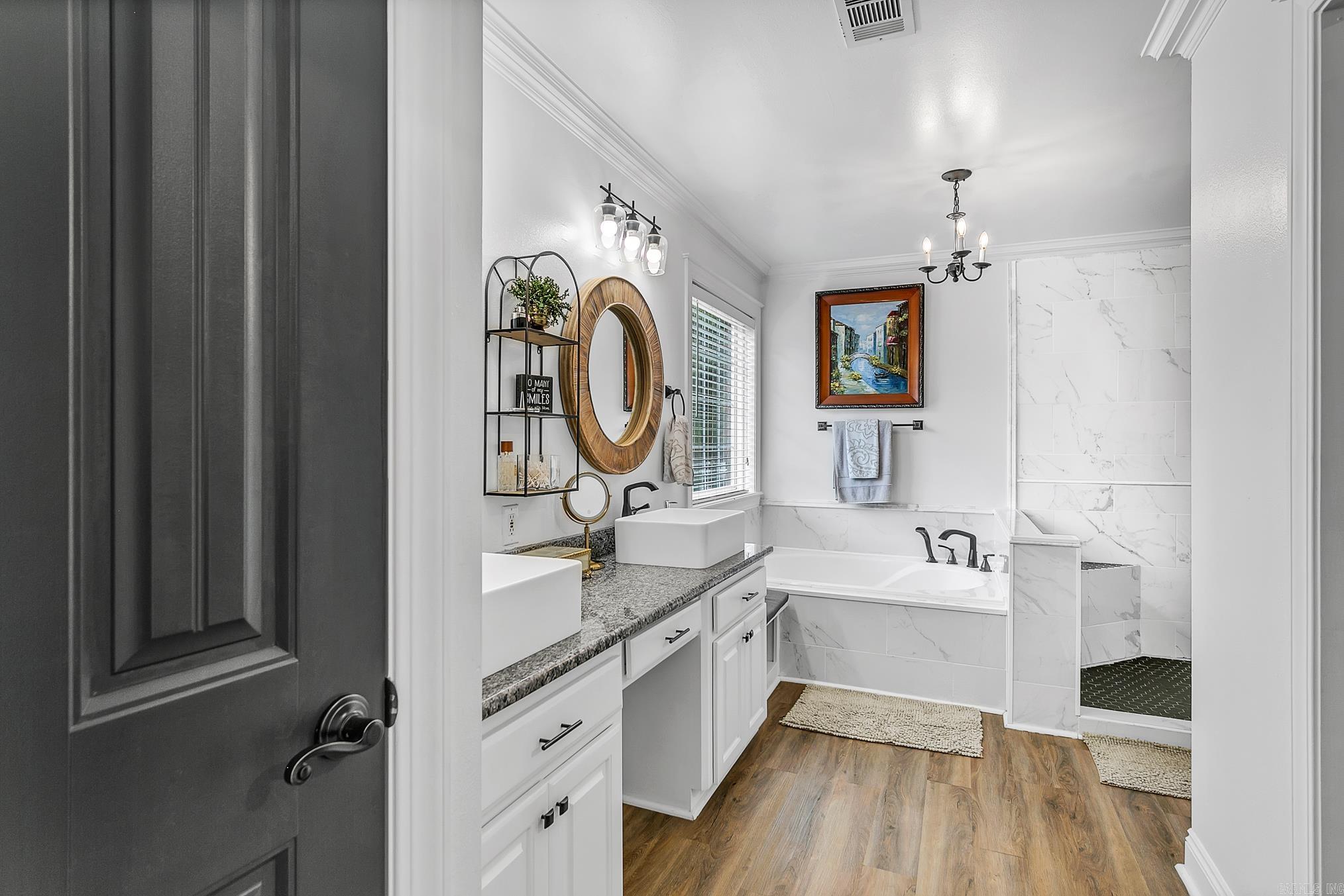 9 Kings  Cabot, AR
