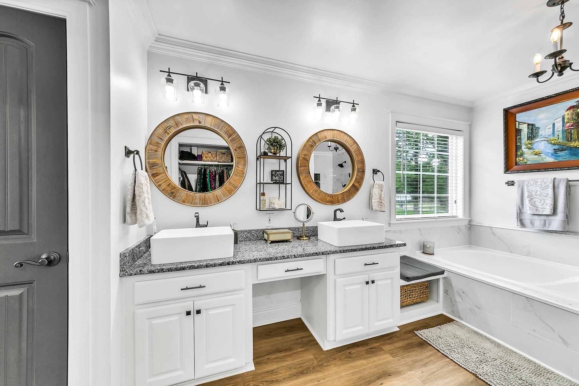 9 Kings  Cabot, AR