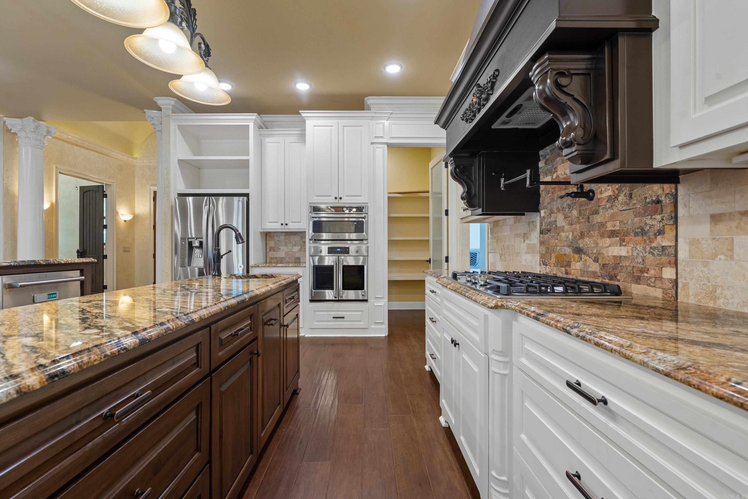 15 Serenar  Hot Springs Village, AR