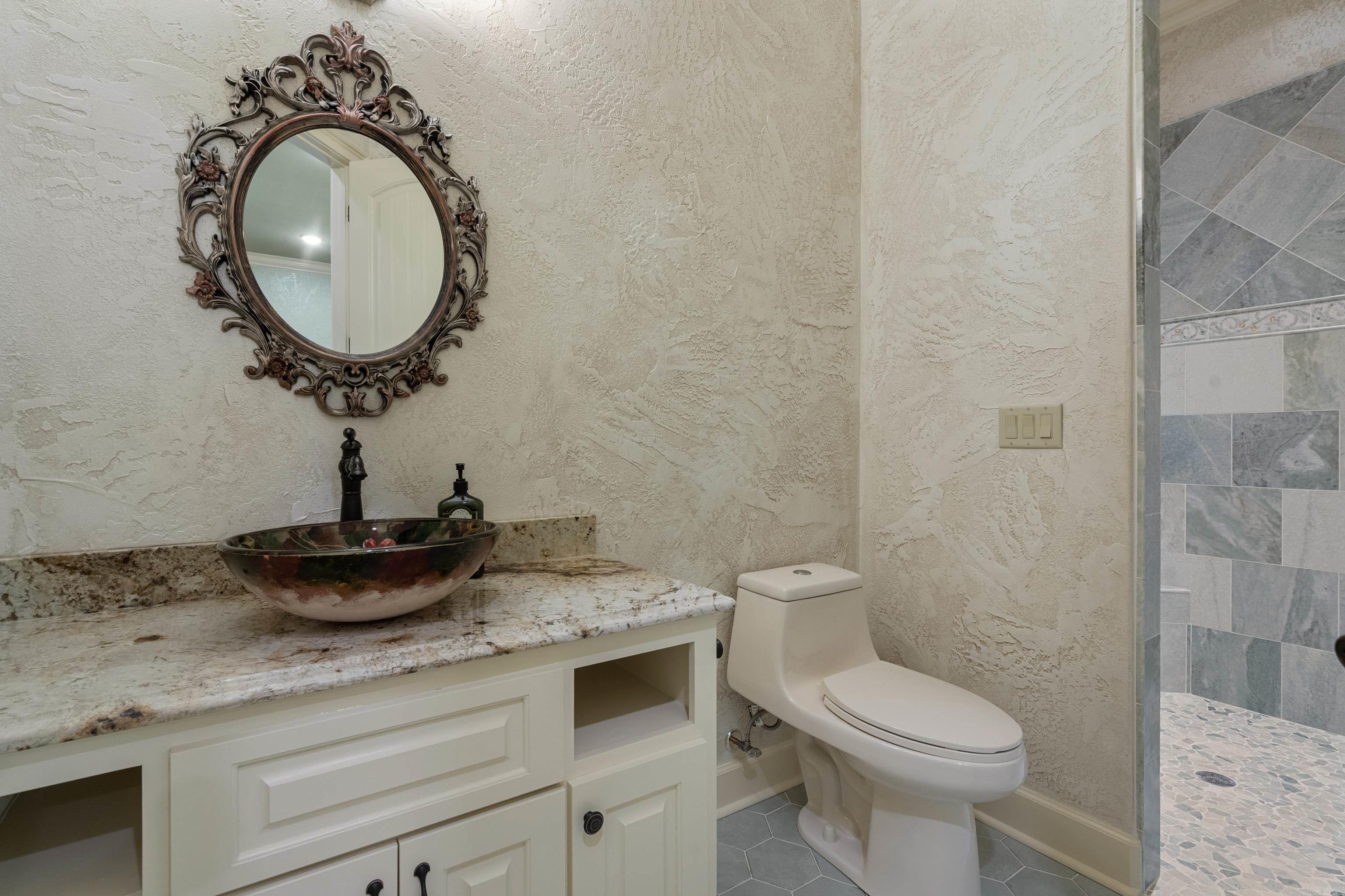 15 Serenar  Hot Springs Village, AR