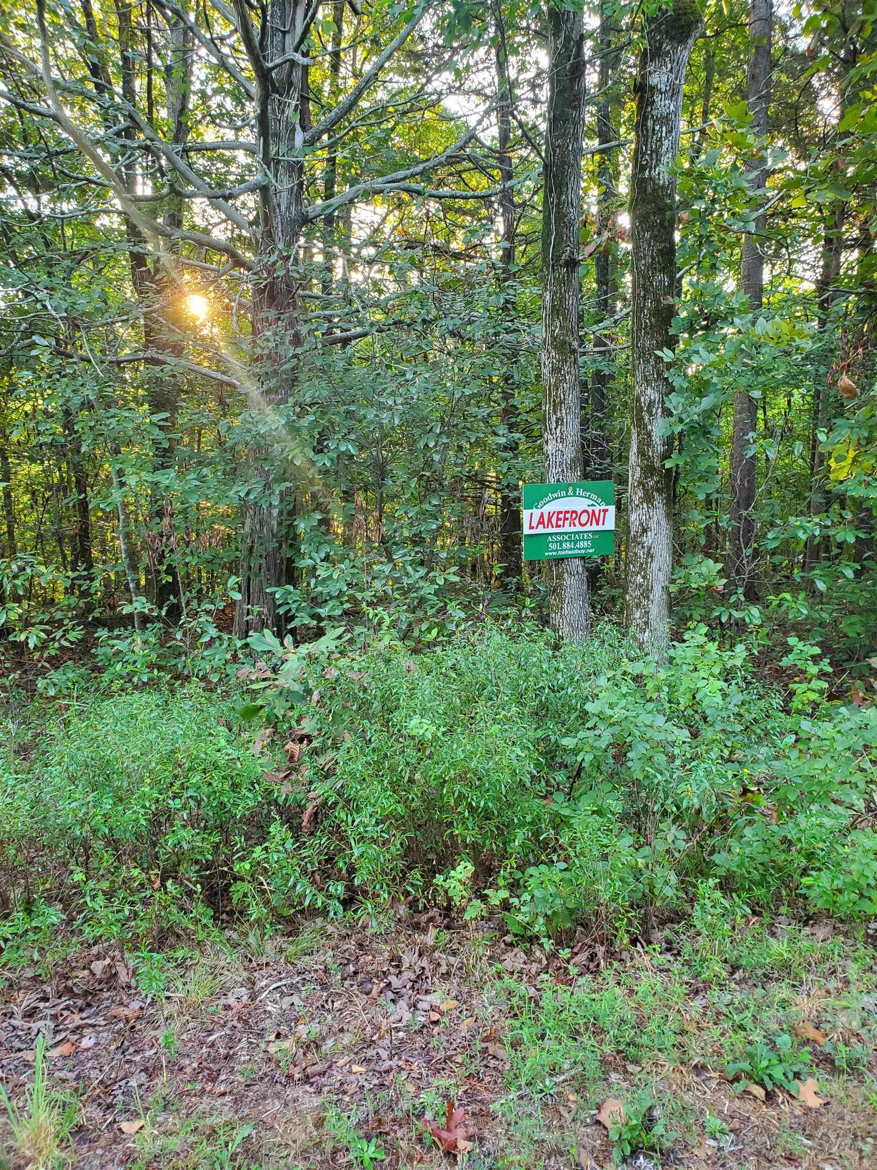  Lakeside  Fairfield Bay, AR