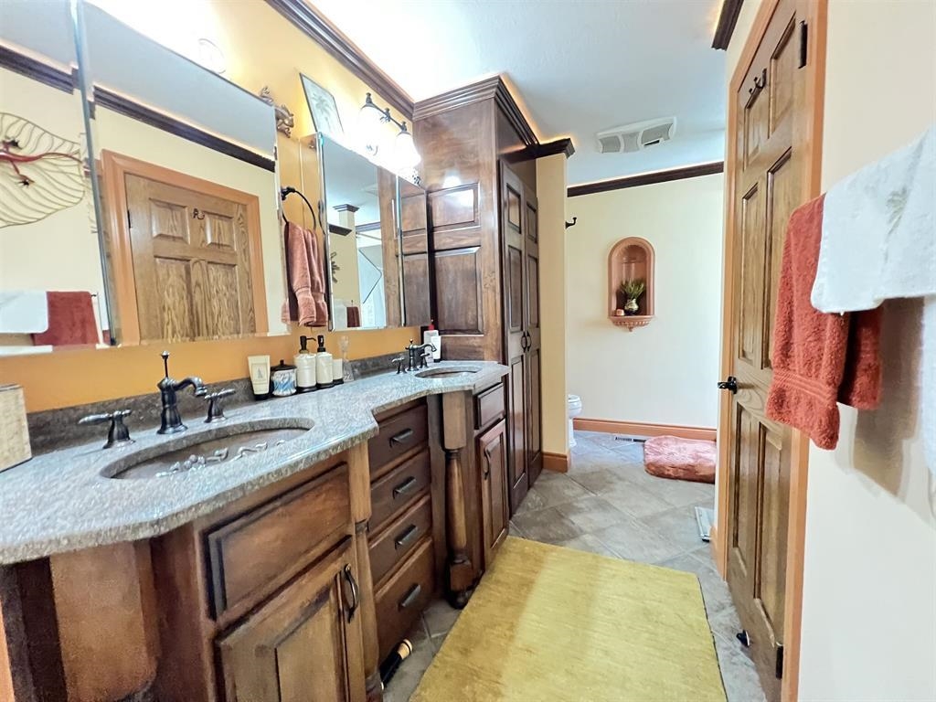 412 Airpark  Horseshoe Bend, AR