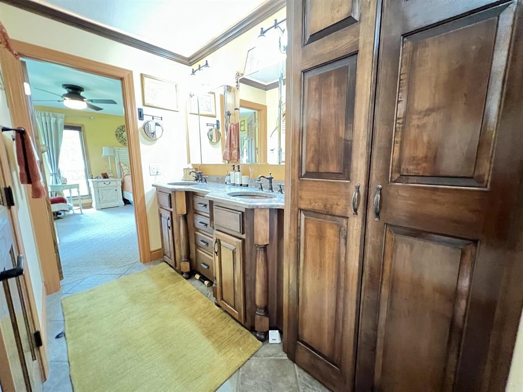 412 Airpark  Horseshoe Bend, AR