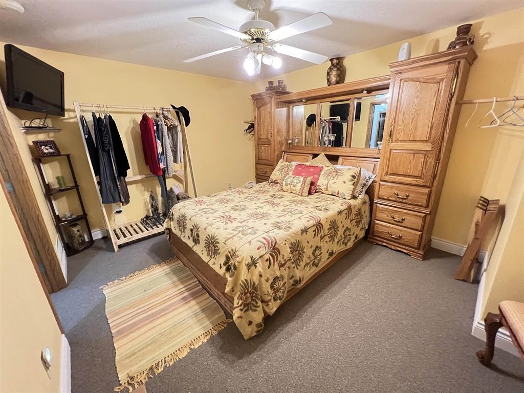 412 Airpark  Horseshoe Bend, AR