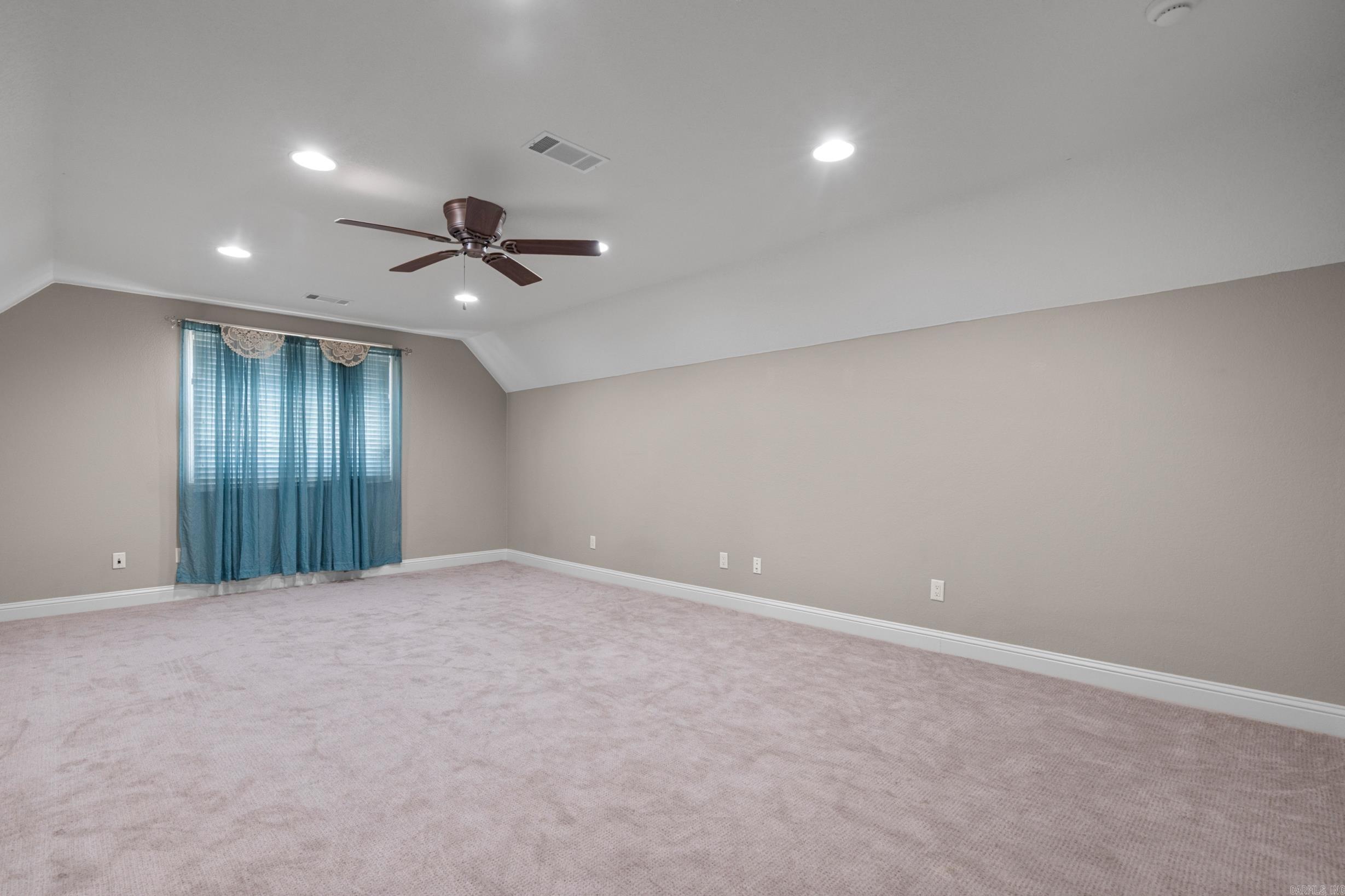 145 Gardens Gate Dr  Hot Springs, AR