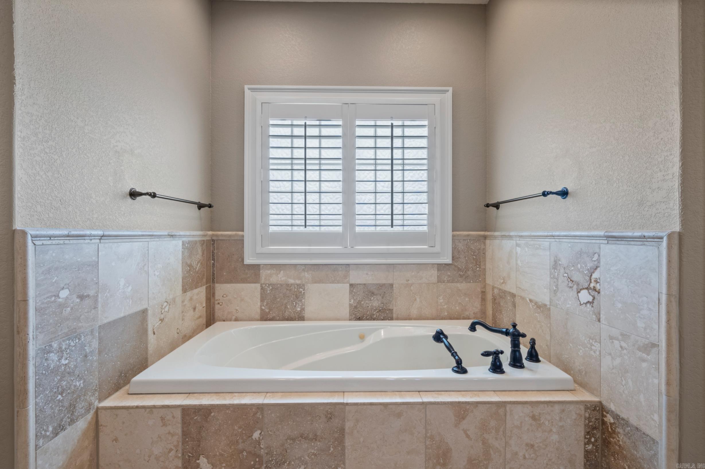 145 Gardens Gate Dr  Hot Springs, AR