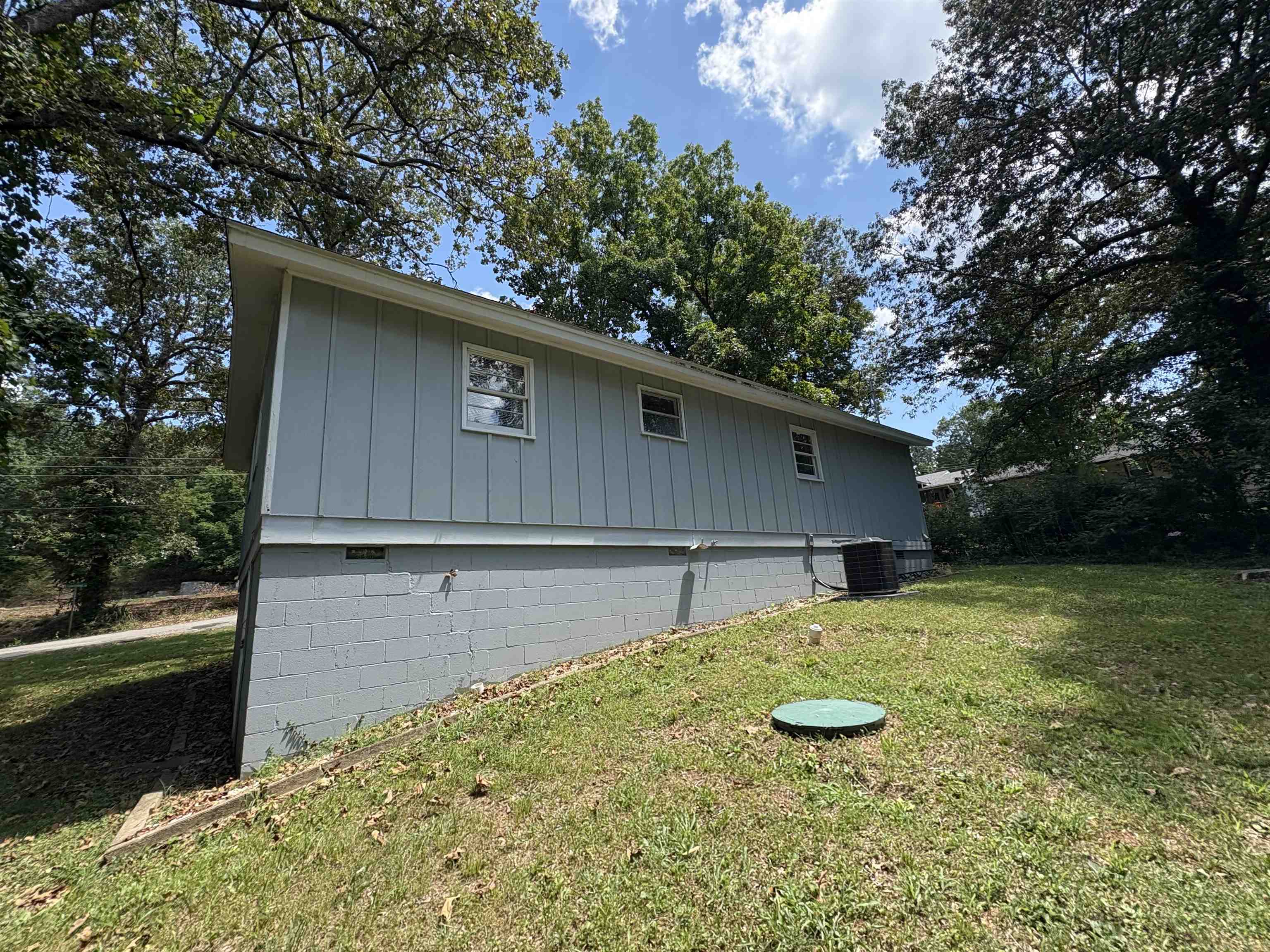 106 E Lakeshore  Cherokee Village, AR