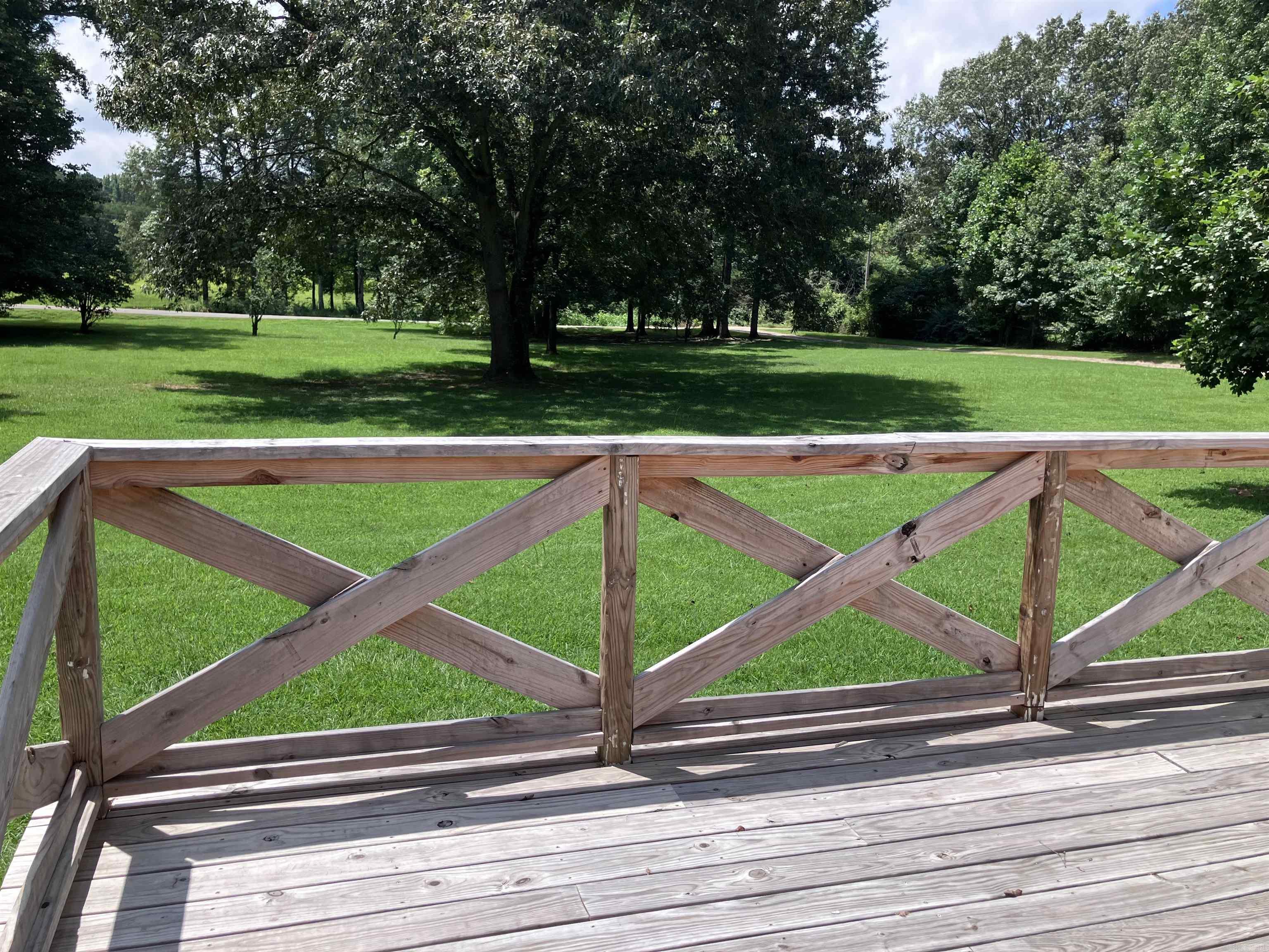 241 Honeysuckle Road Bald Knob, AR 72010