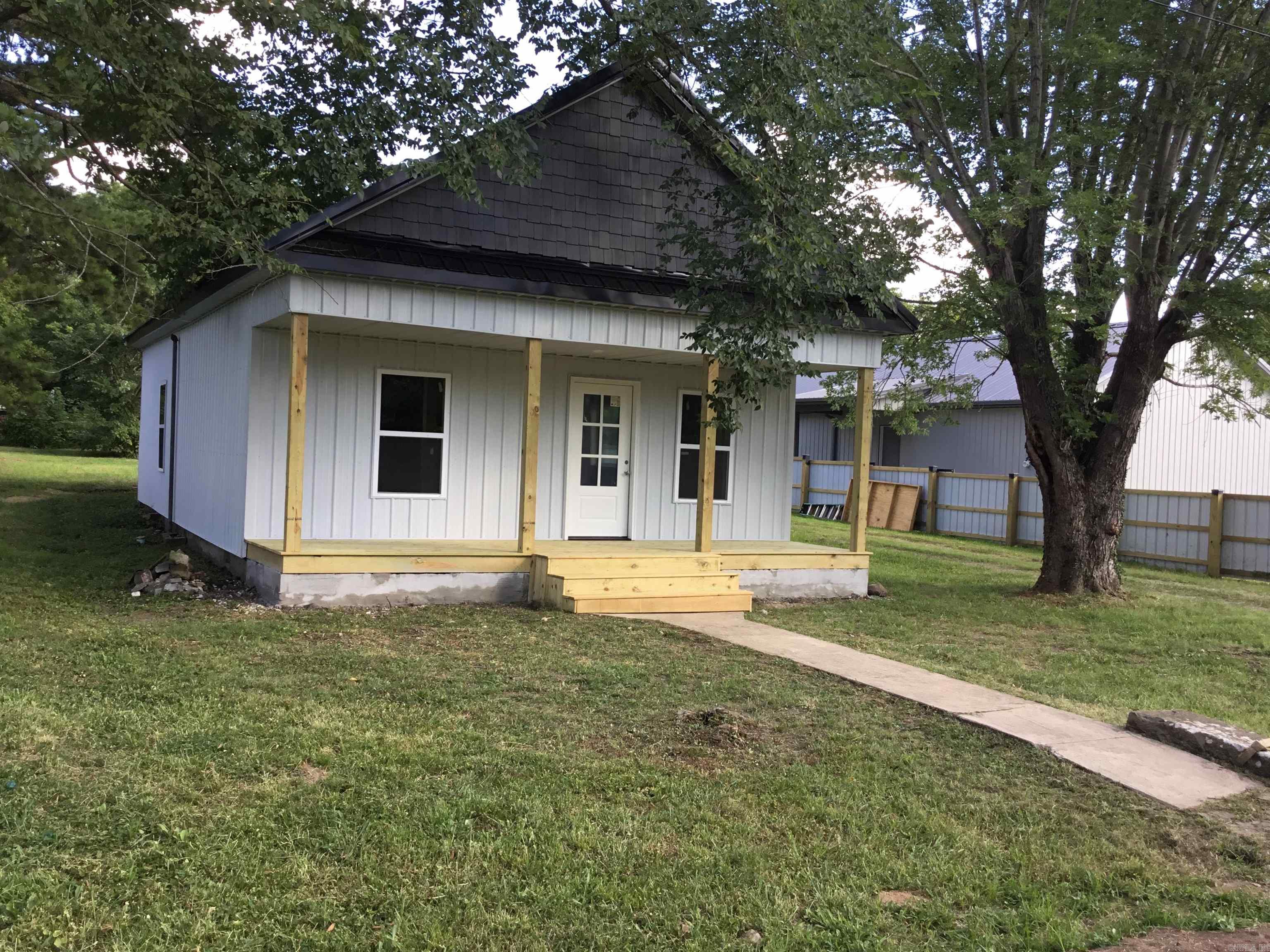 610 Cypress  Leslie, AR