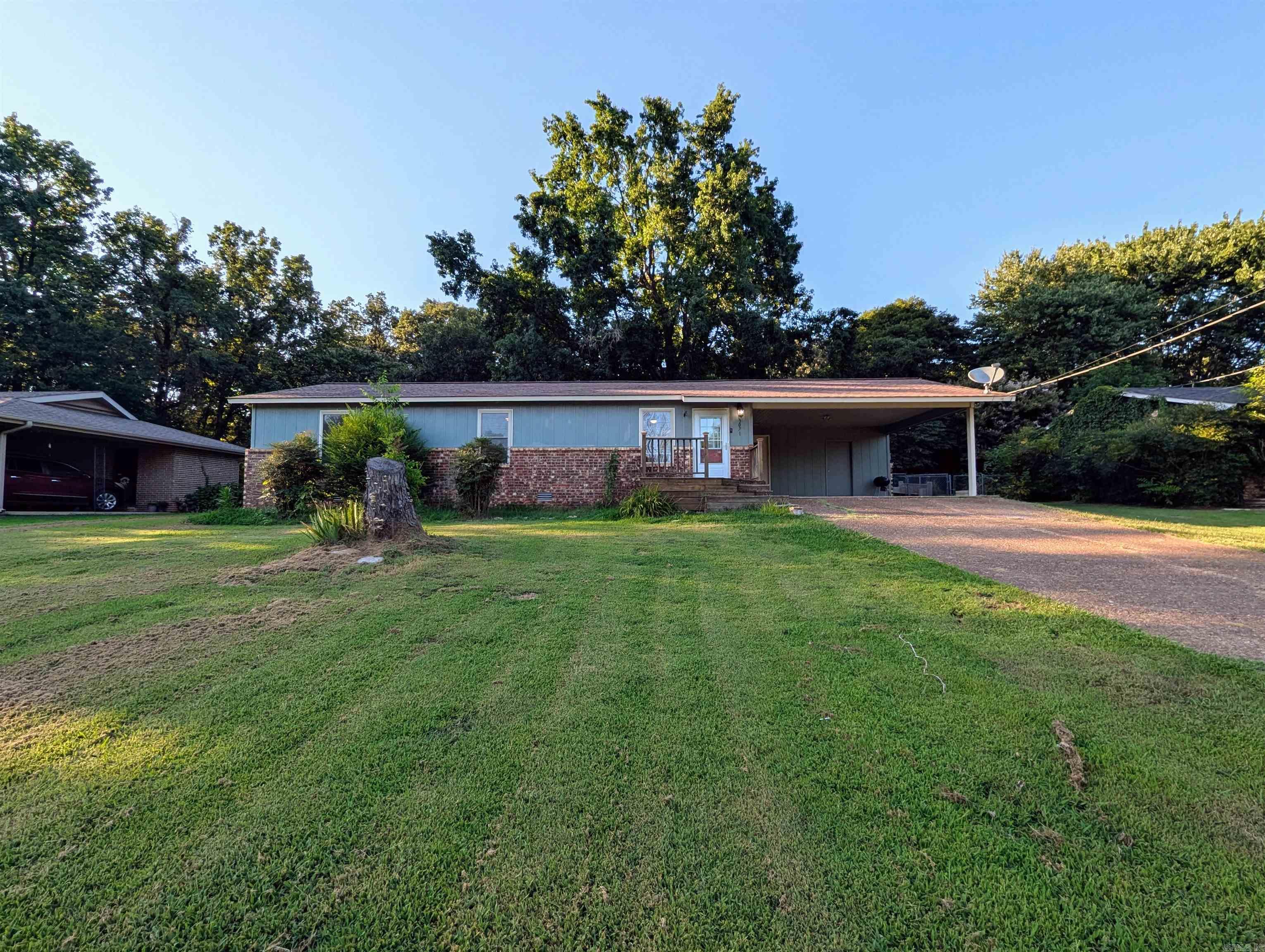 3071 Peggy  Batesville, AR