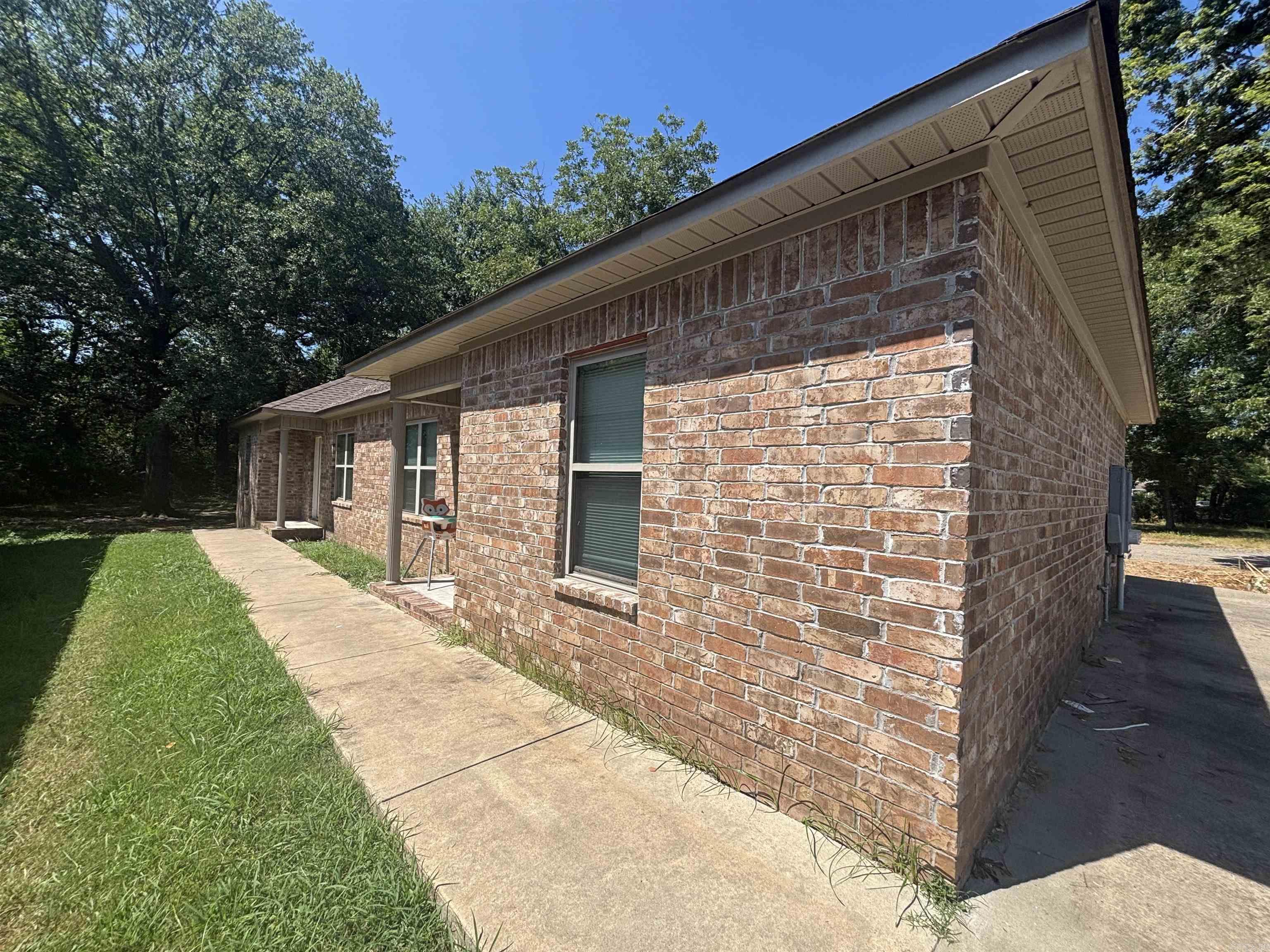 1413 Hardy Street Conway, AR 73034
