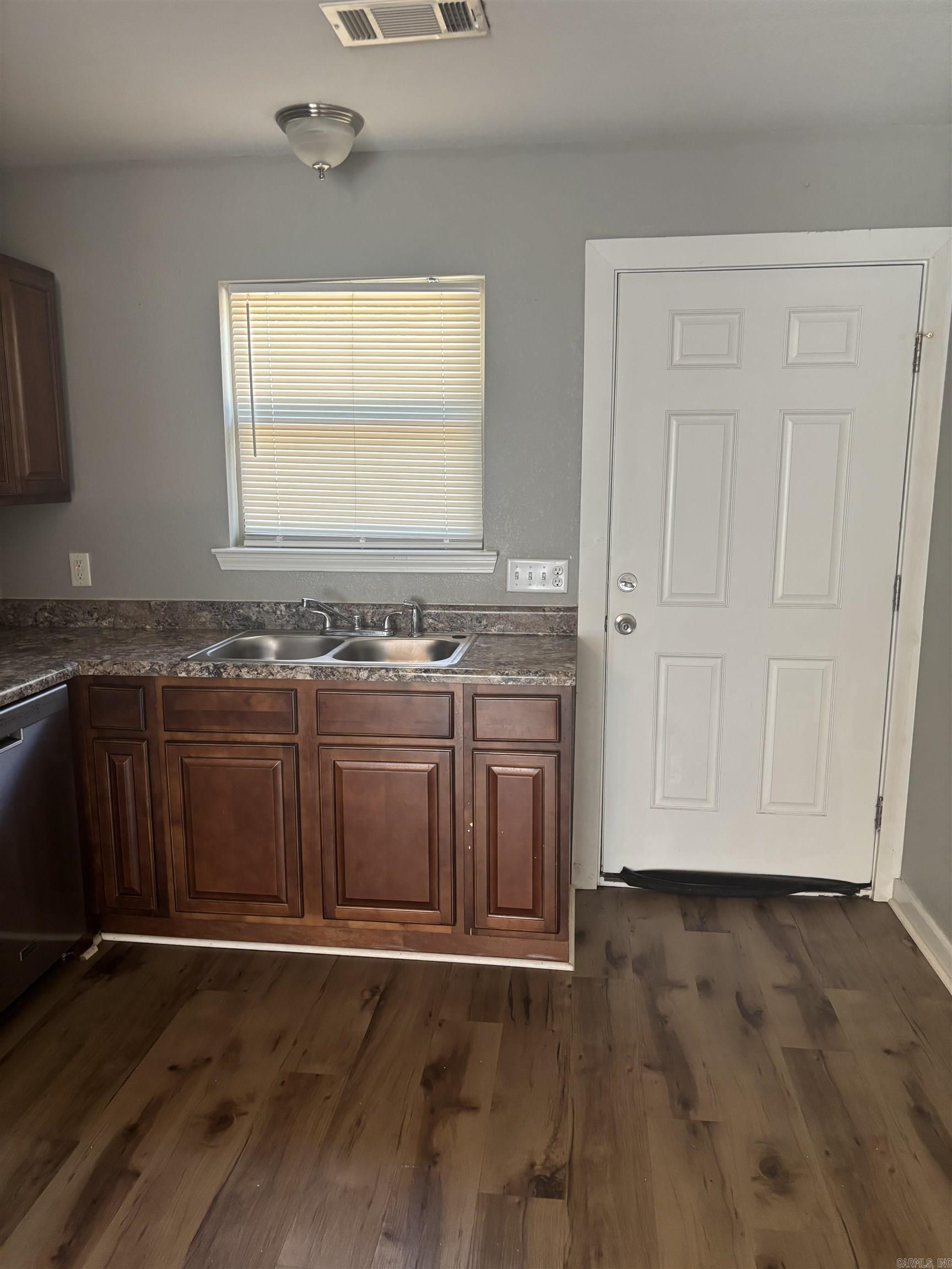 1413 Hardy Street Conway, AR 73034