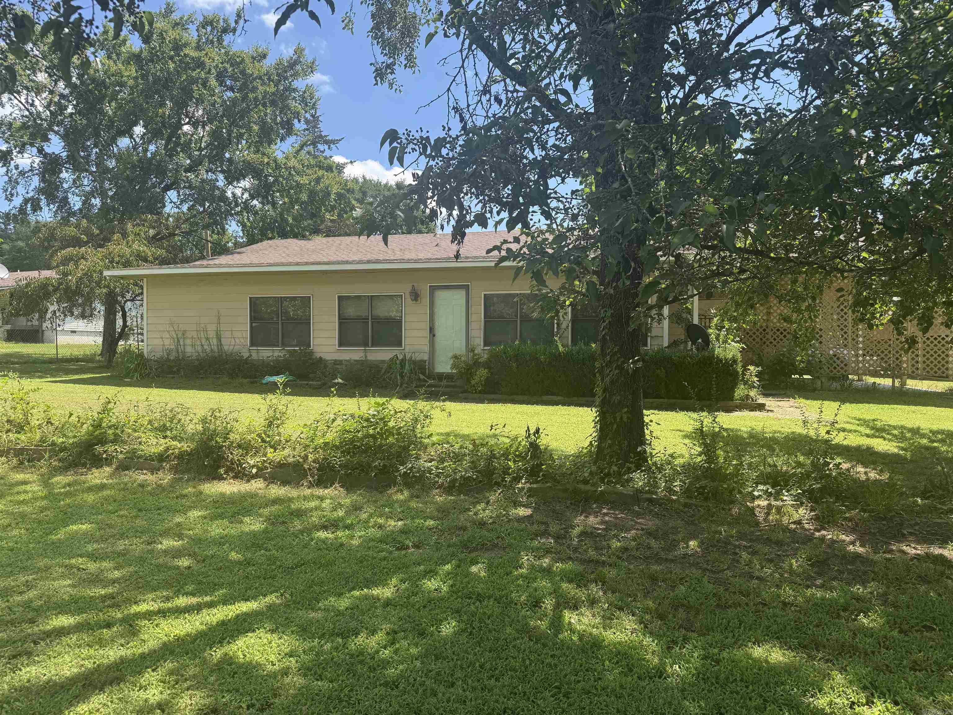 106 Lakeside Drive  New Blaine, AR