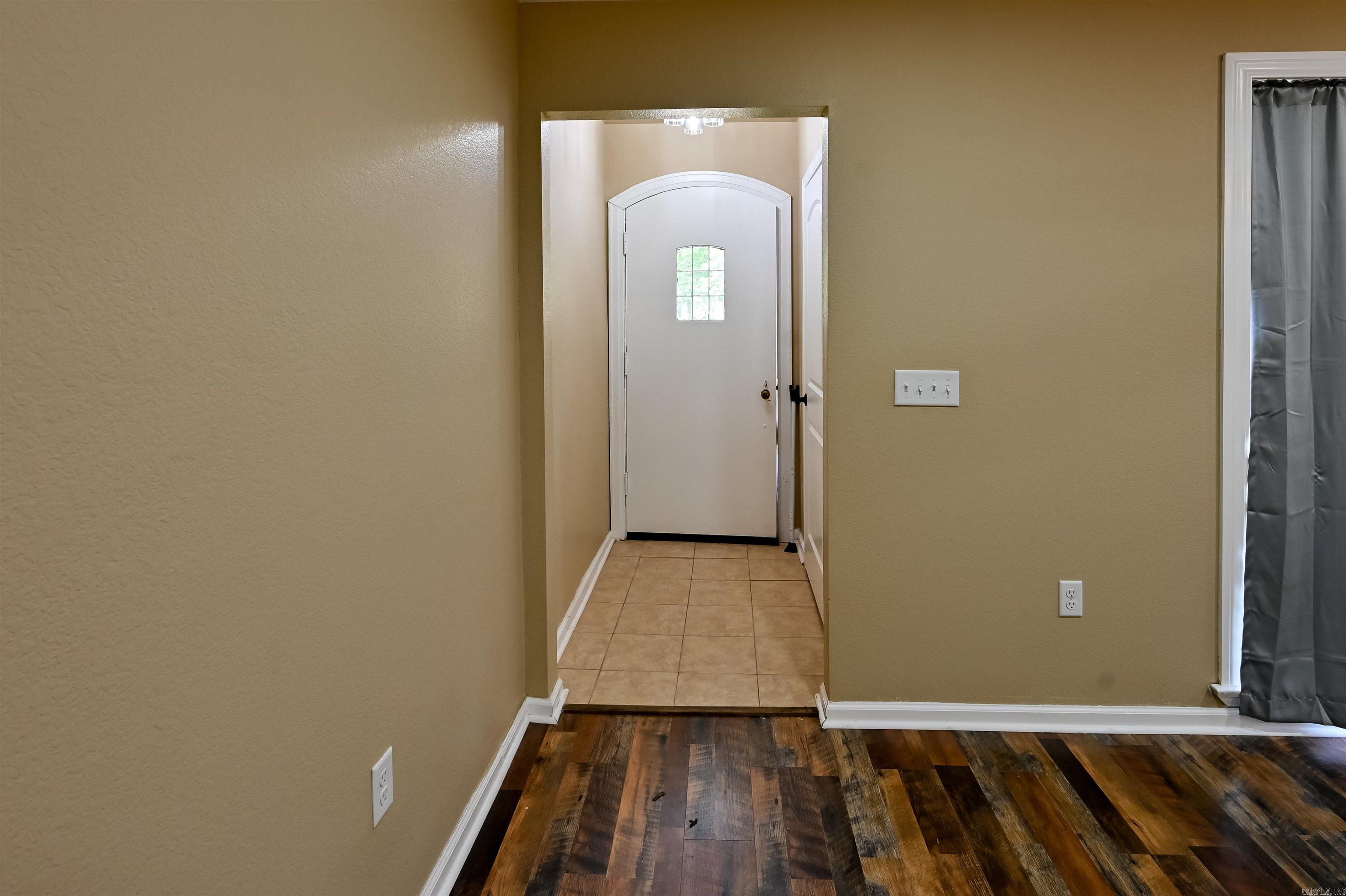 1300 W 28th  Pine Bluff, AR