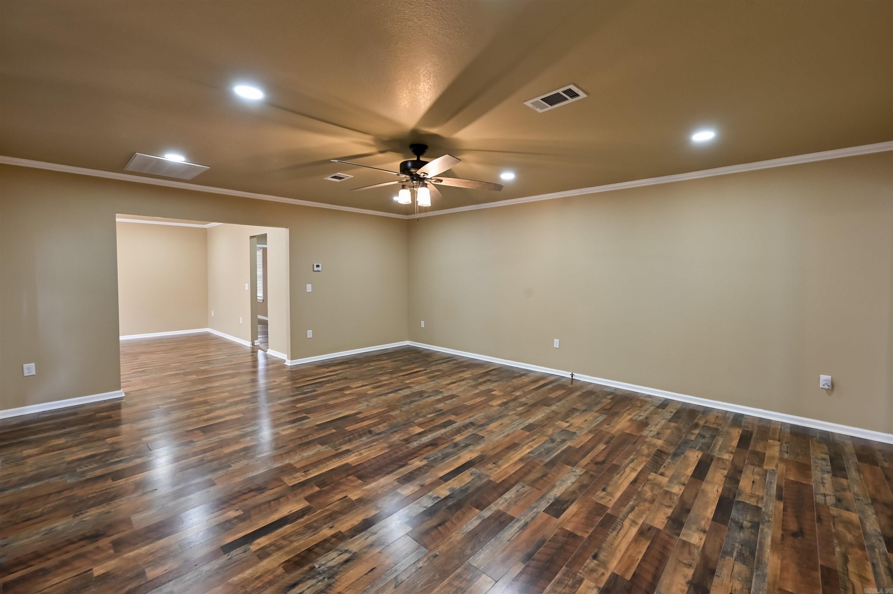 1300 W 28th  Pine Bluff, AR