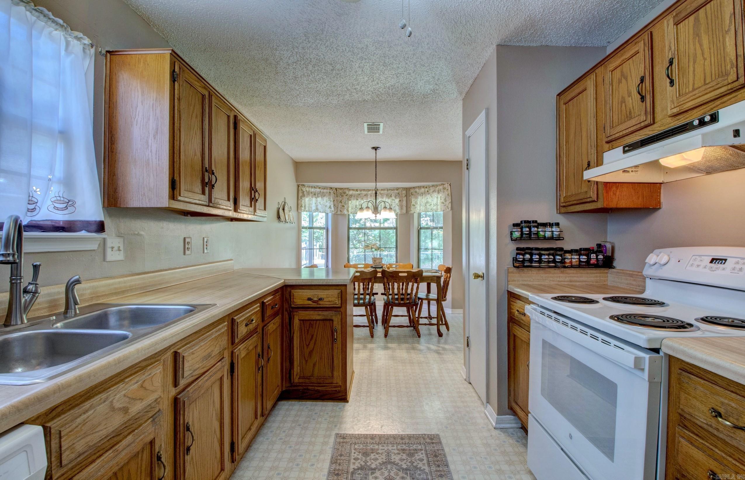 27 Prospect Trail  North Little Rock, AR