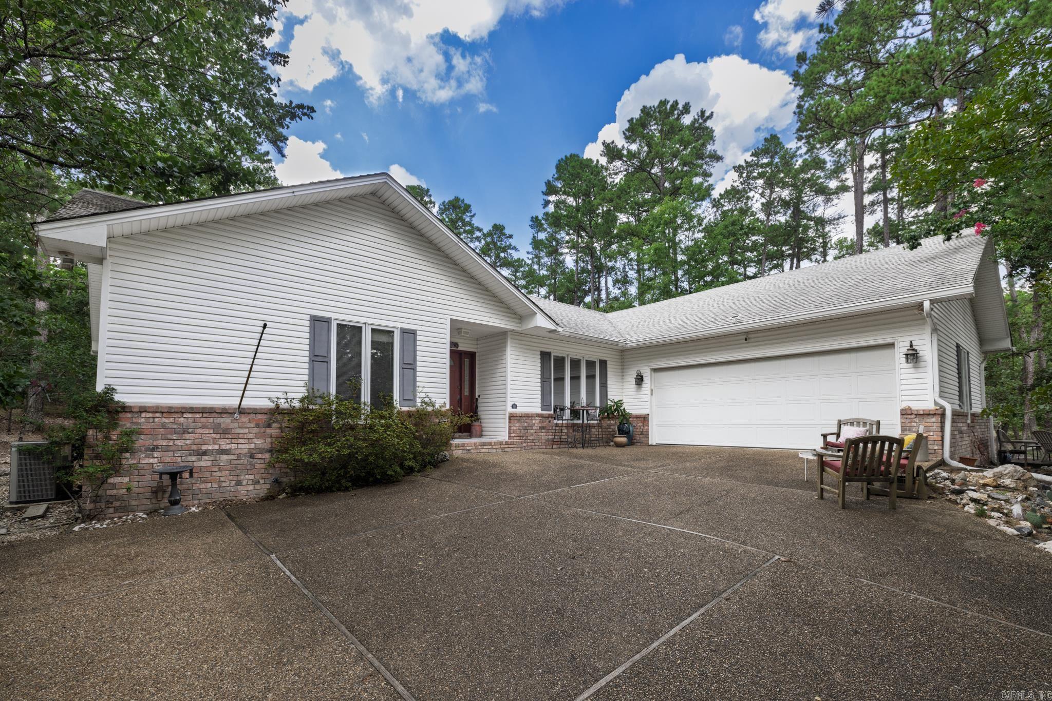 10 Argomaniz  Hot Springs Village, AR